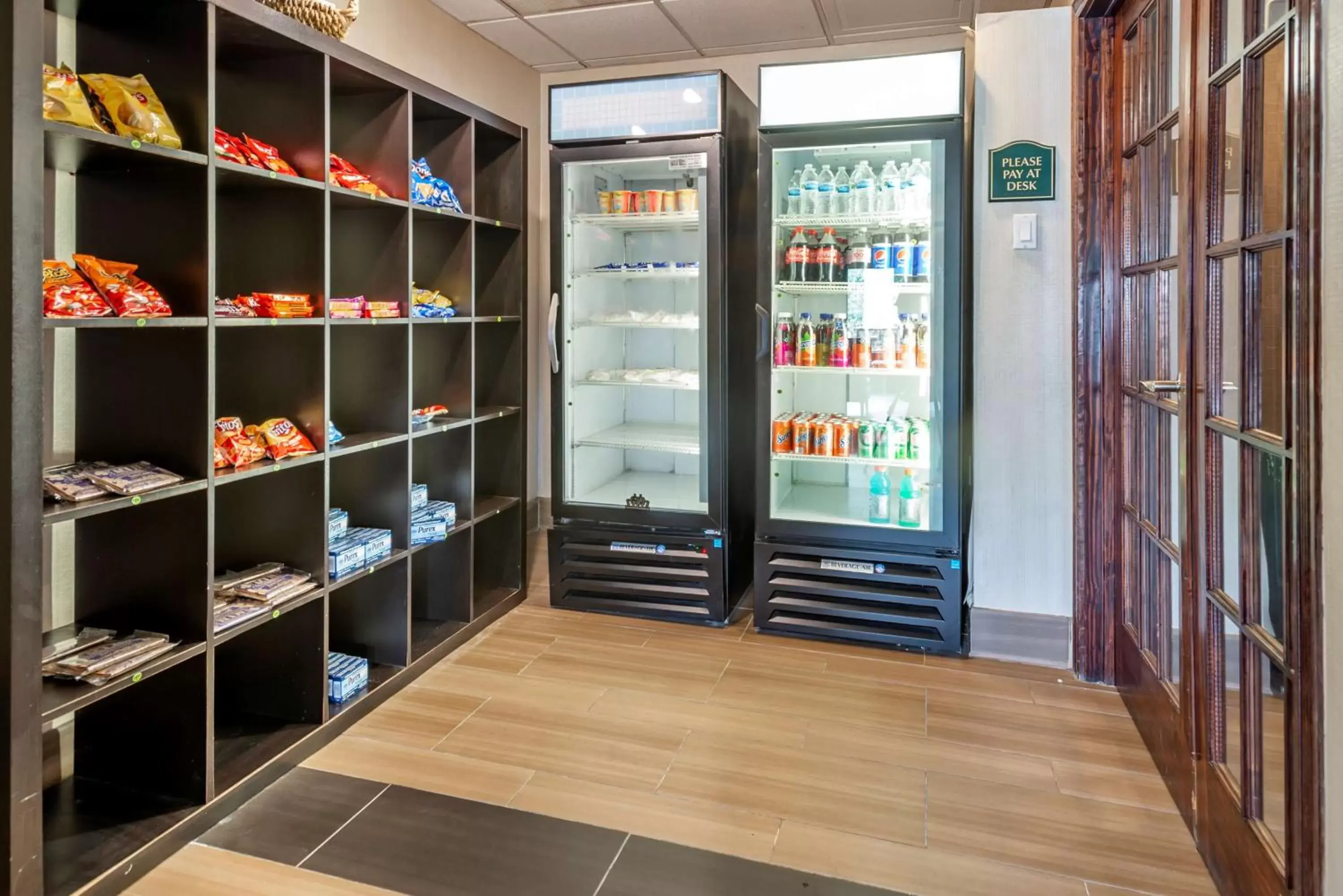 Property building in Best Western Fort Washington Inn Property building in Best Western Fort Washington Inn