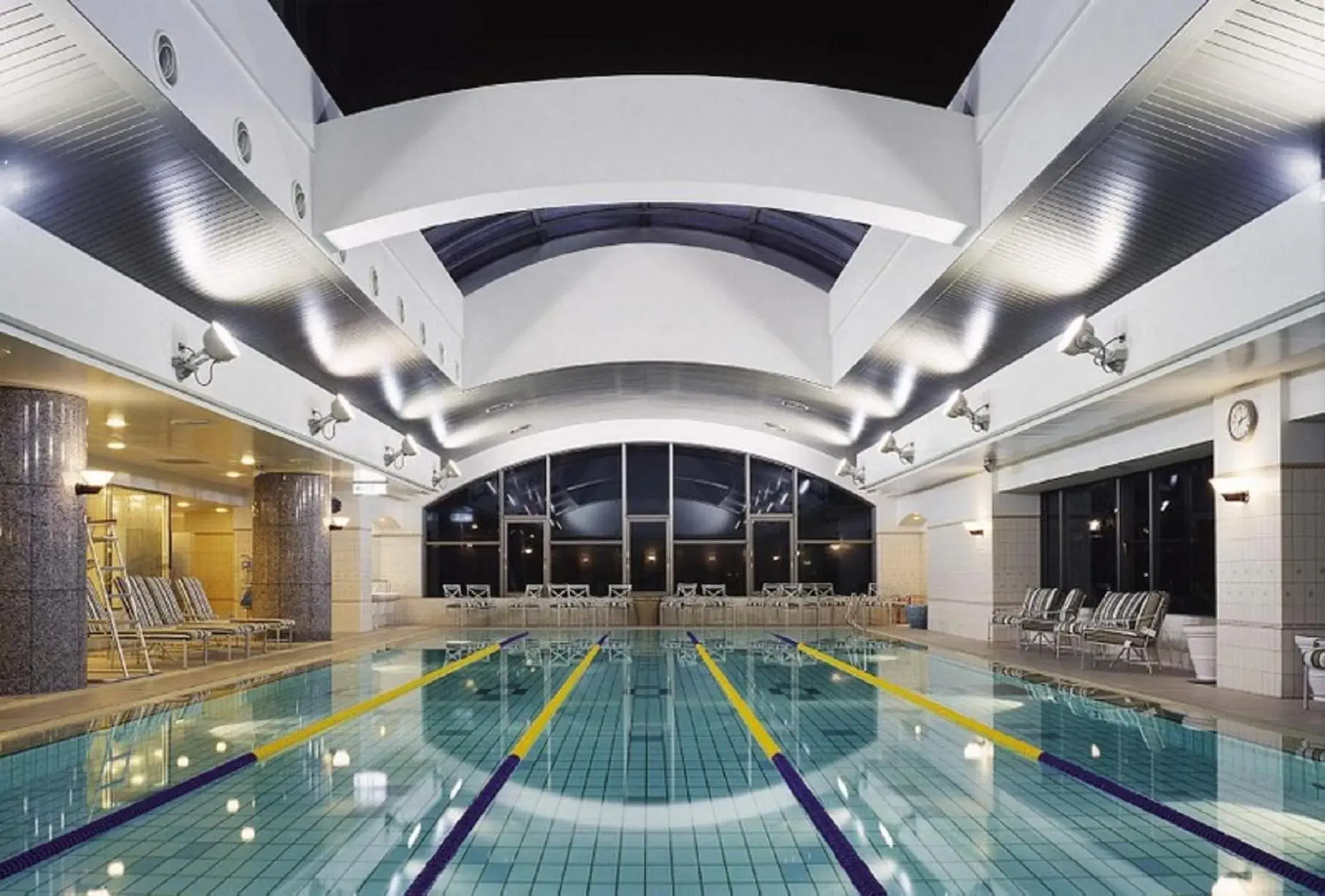 Swimming pool, Banquet Facilities in Imabari Kokusai Hotel