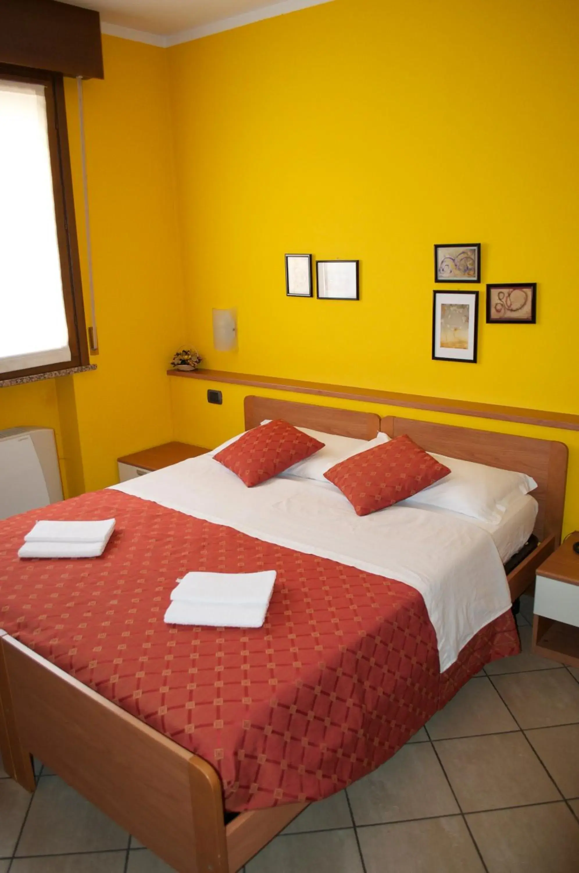 Bed in Hotel Mantova Sud