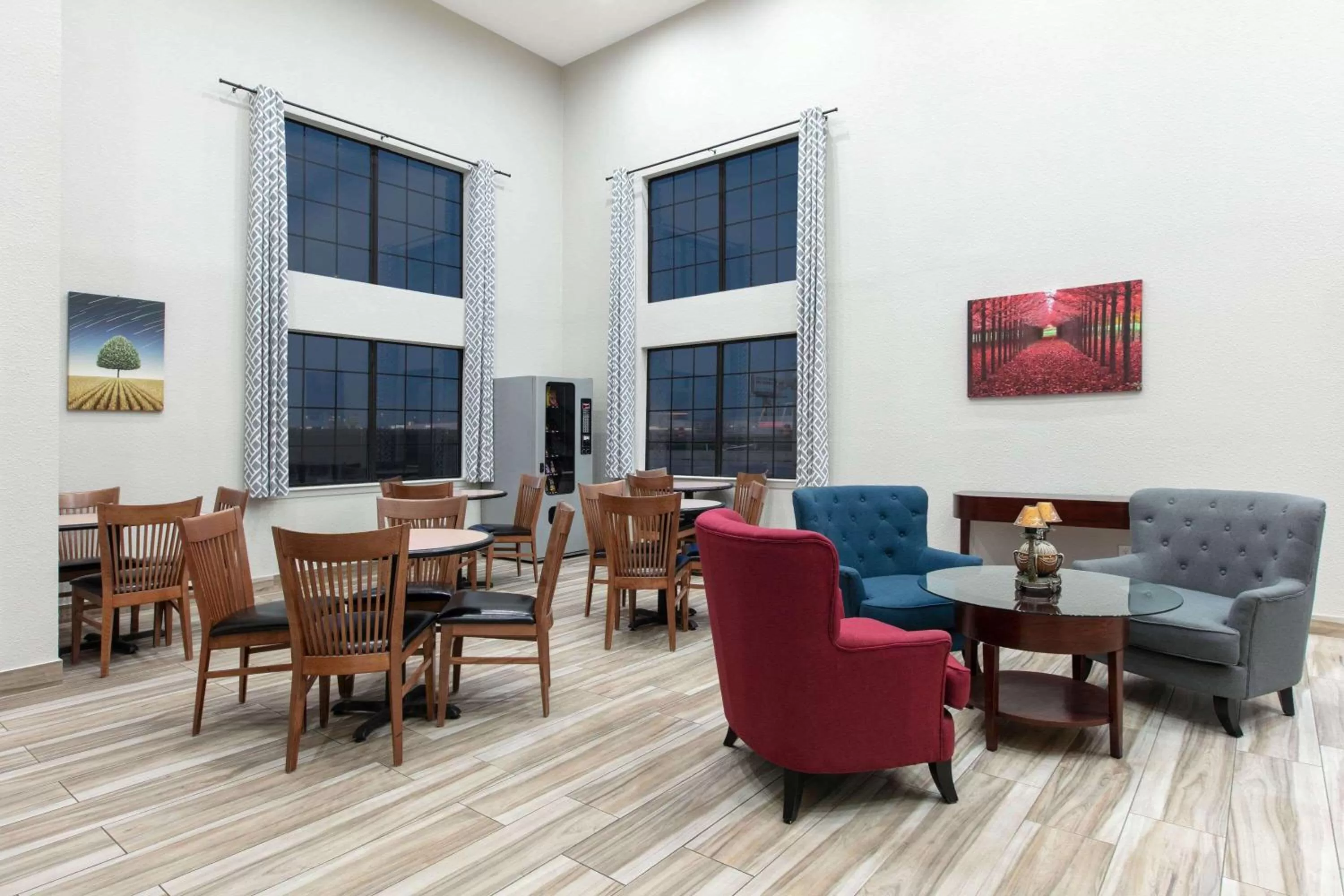 Lobby or reception in Days Inn by Wyndham Waco Near Downtown University