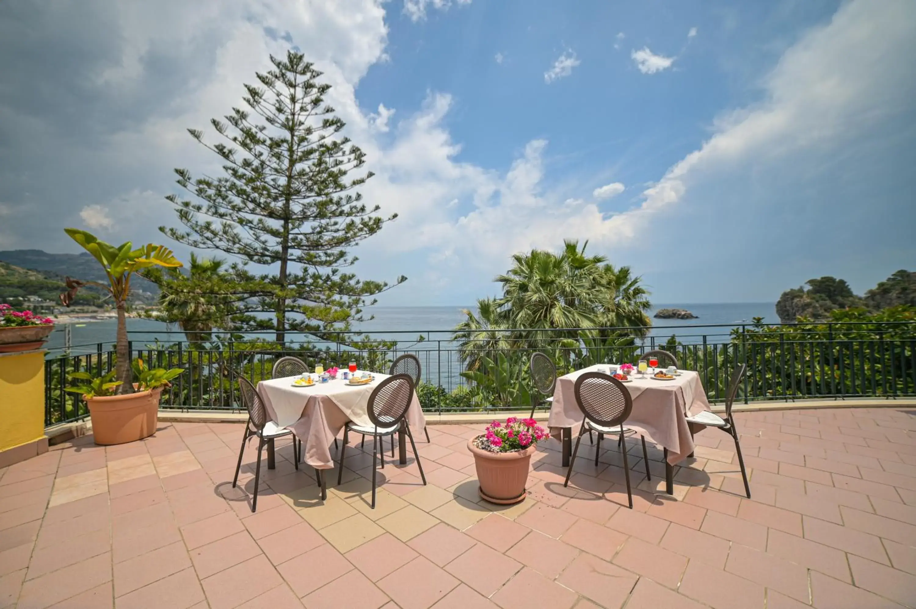 Balcony/Terrace in Hotel Baia Delle Sirene