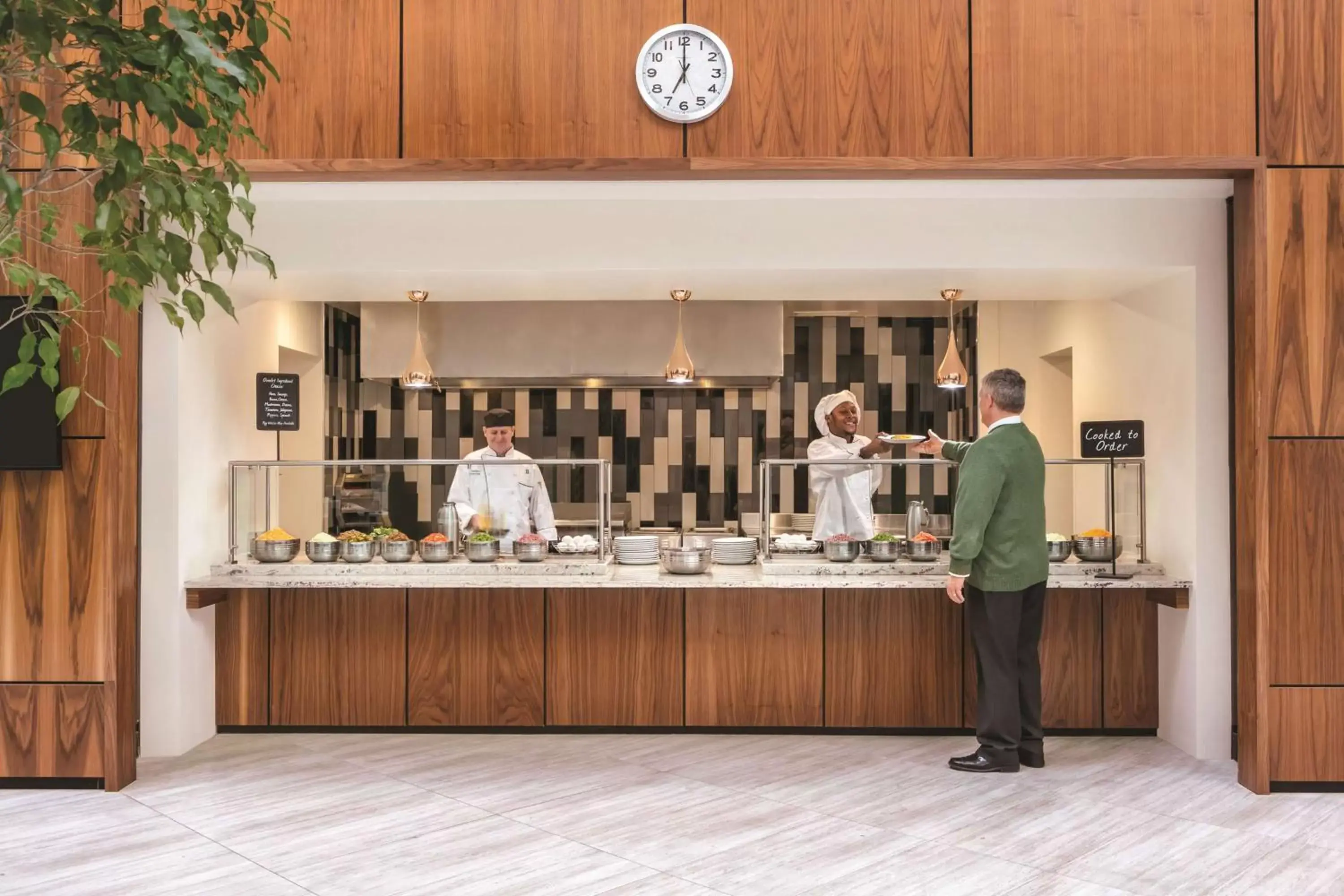 Breakfast in Embassy Suites by Hilton Richmond Breakfast in Embassy Suites by Hilton Richmond