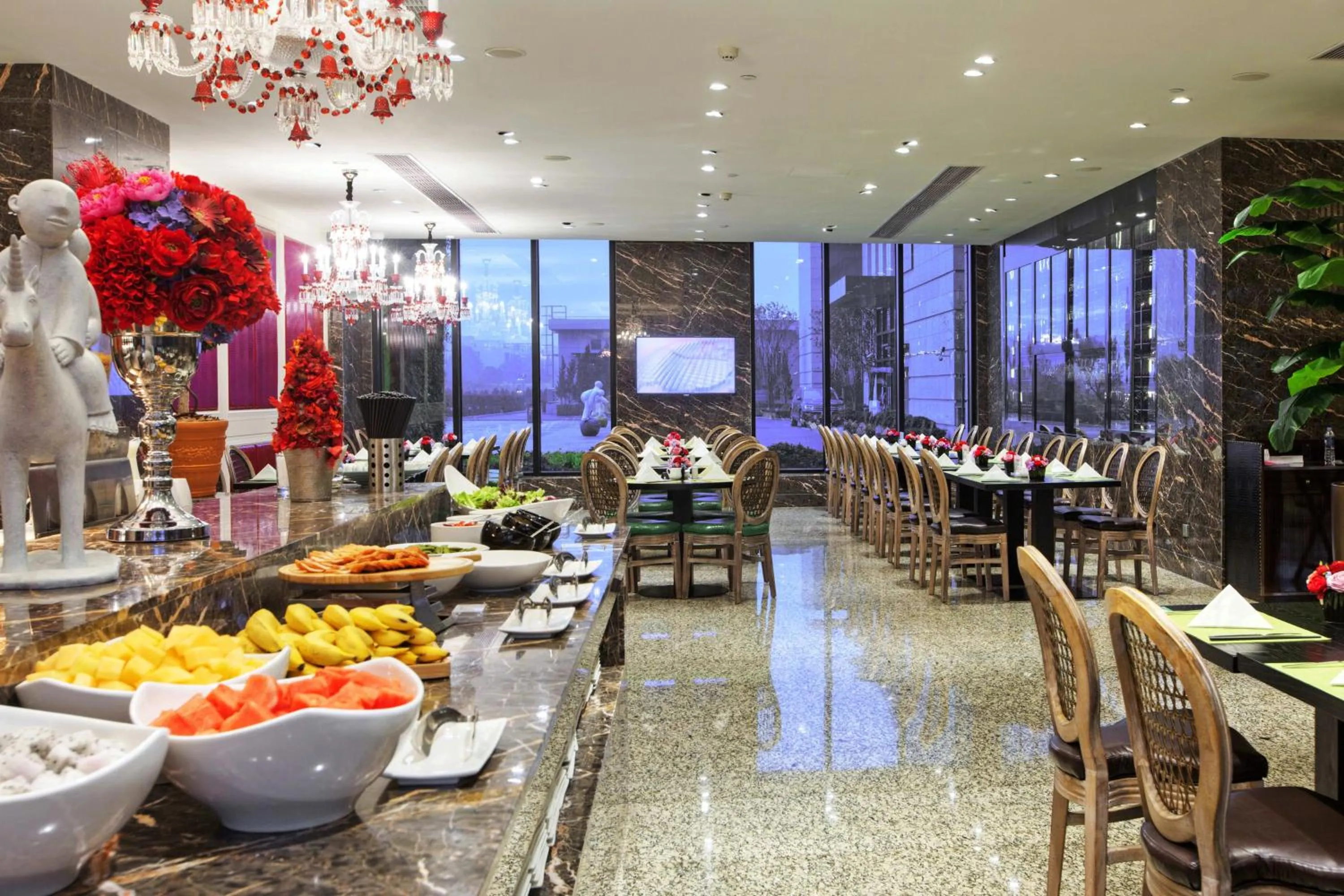Breakfast in Crowne Plaza Shanghai Jinshan by IHG