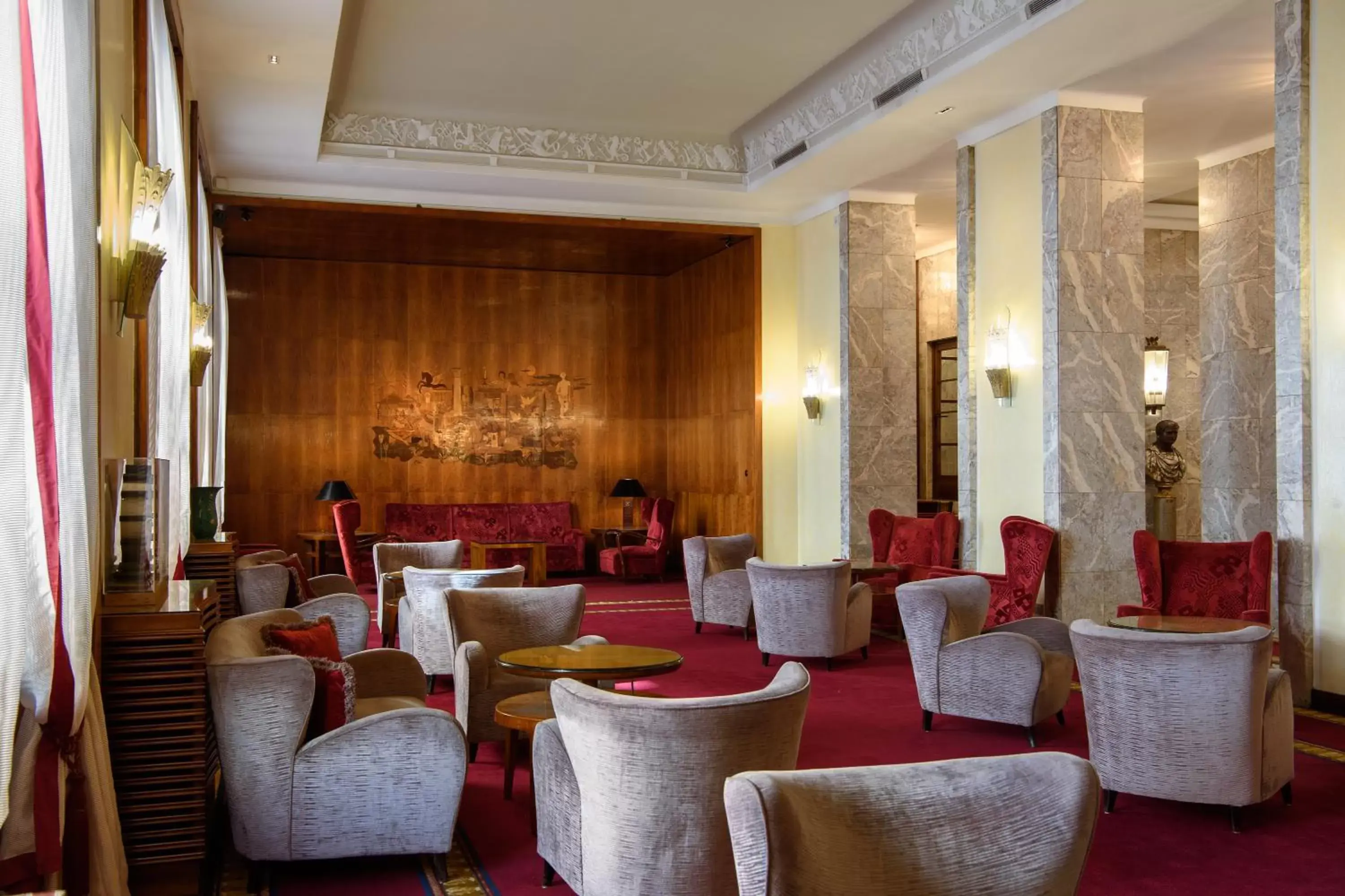 Property building, Lounge/Bar in Bettoja Hotel Mediterraneo