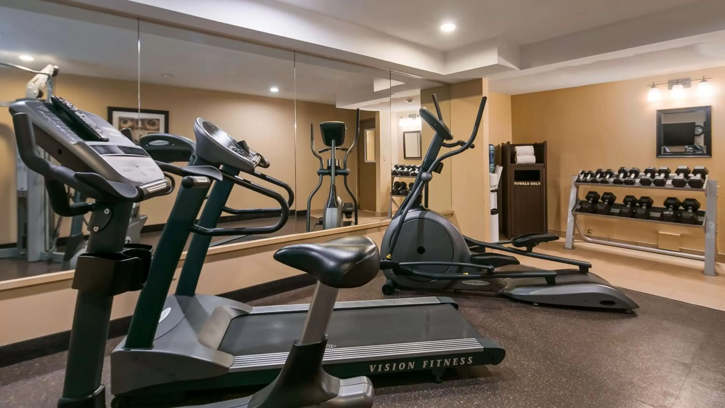 Fitness centre/facilities, Fitness Center/Facilities in Best Western Maple Ridge