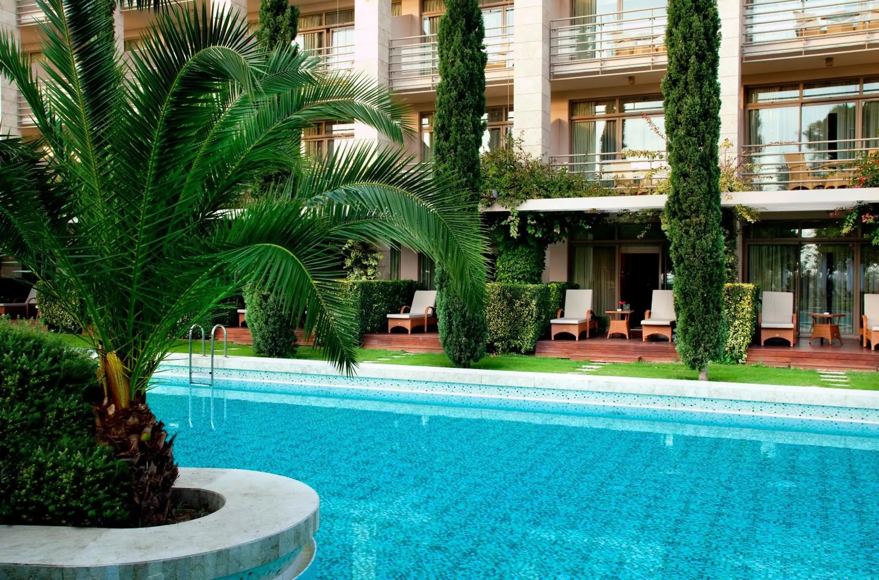 Swimming Pool in Gloria Serenity Resort