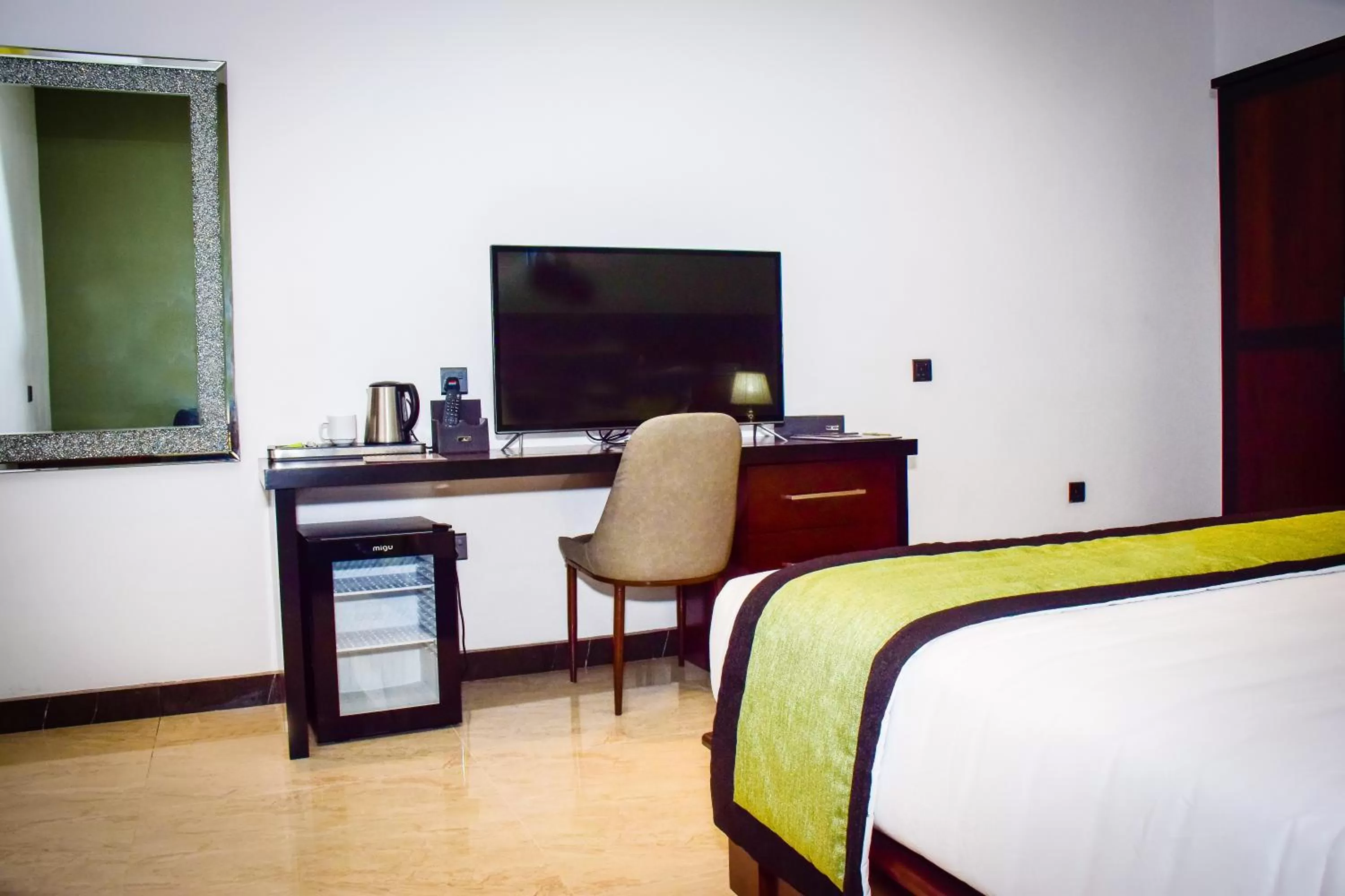 TV and multimedia, Bed in Ruvisha Beach Hotel