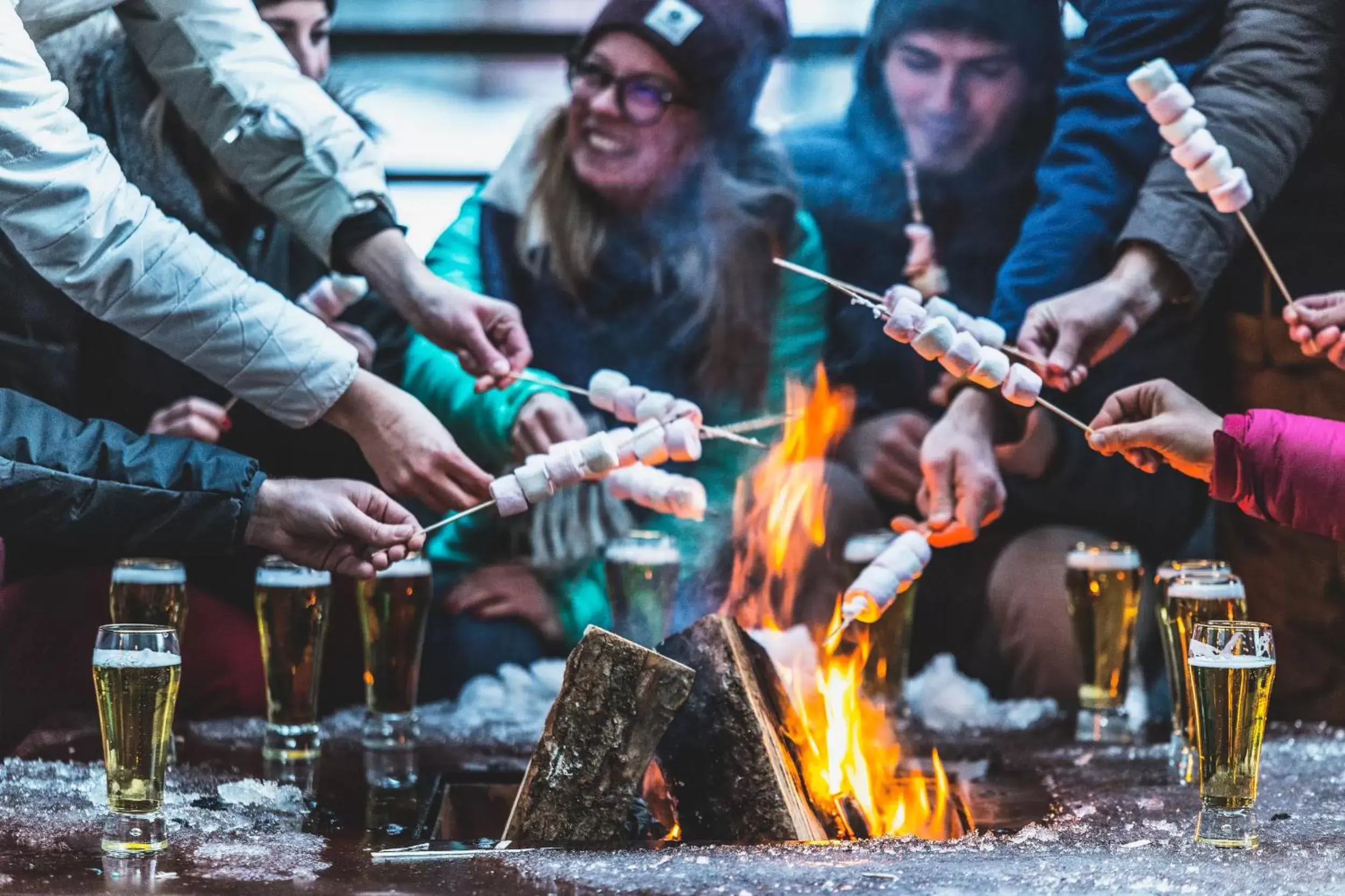 Patio, Other Activities in Hôtel Le Refuge des Aiglons