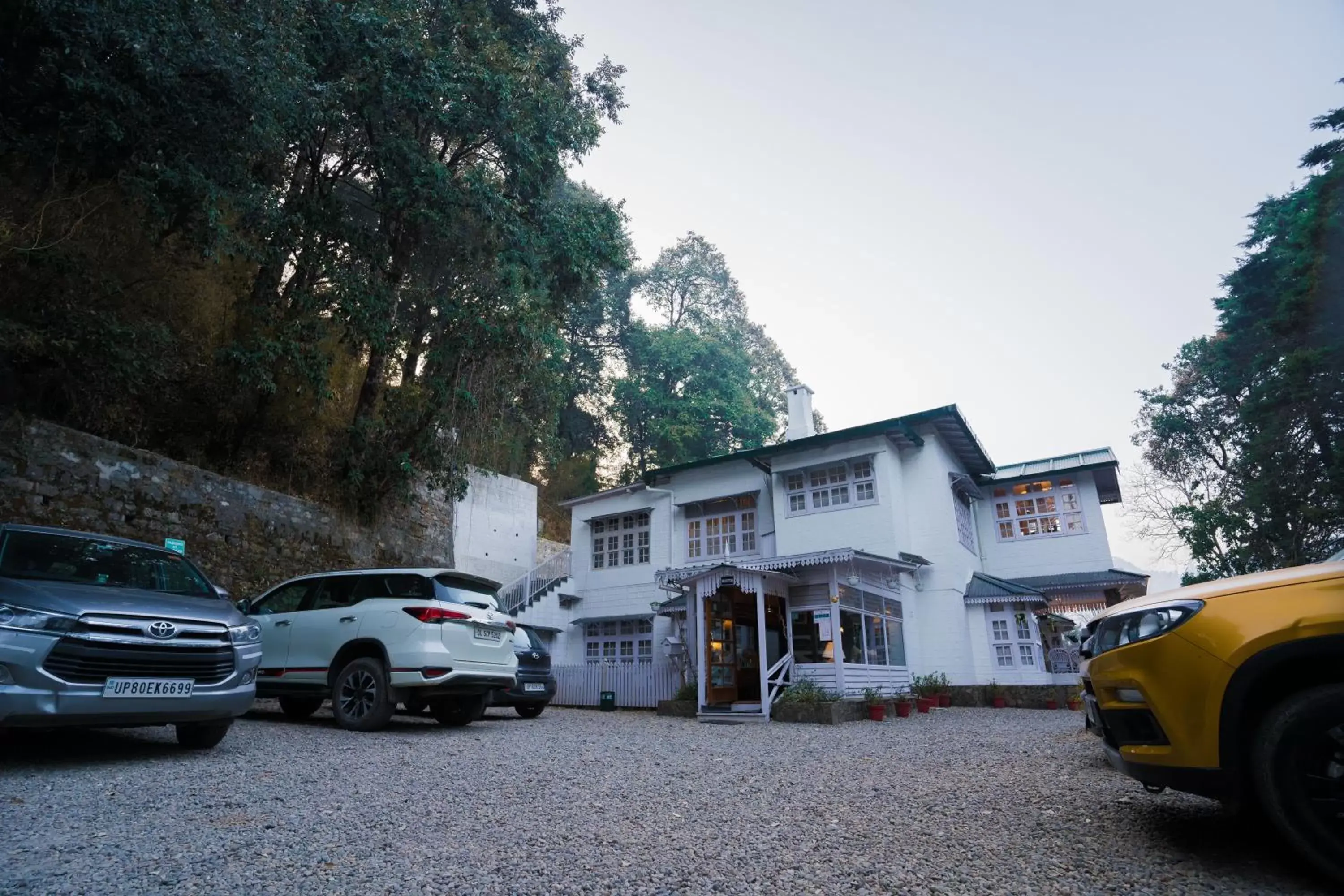 Parking, Property Building in Bhikampur Lodge By Howard Parking, Property Building in Bhikampur Lodge By Howard