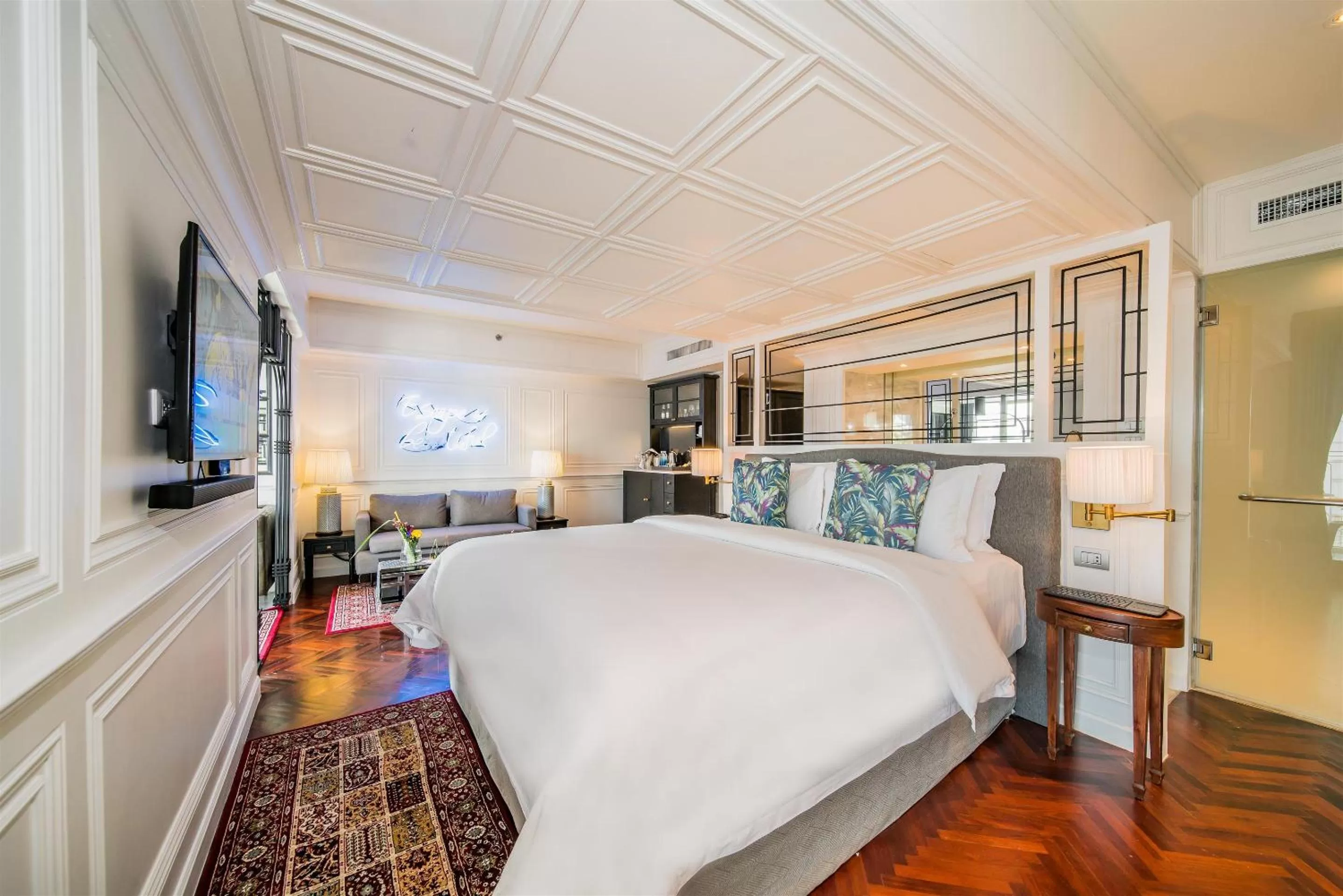 Bedroom, Bed in Akara Hotel