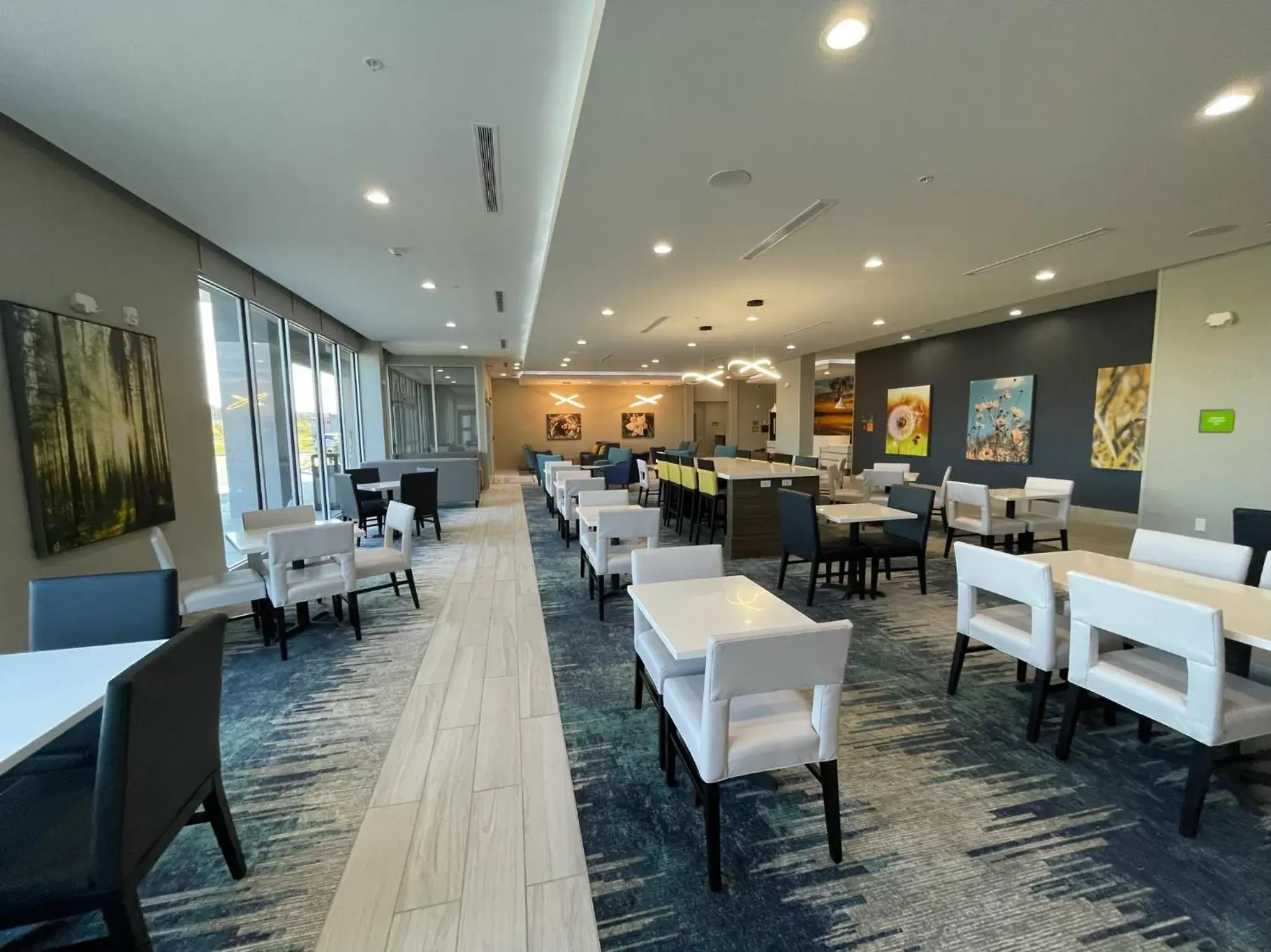 Restaurant/Places to Eat in La Quinta Inn & Suites by Wyndham Valdosta