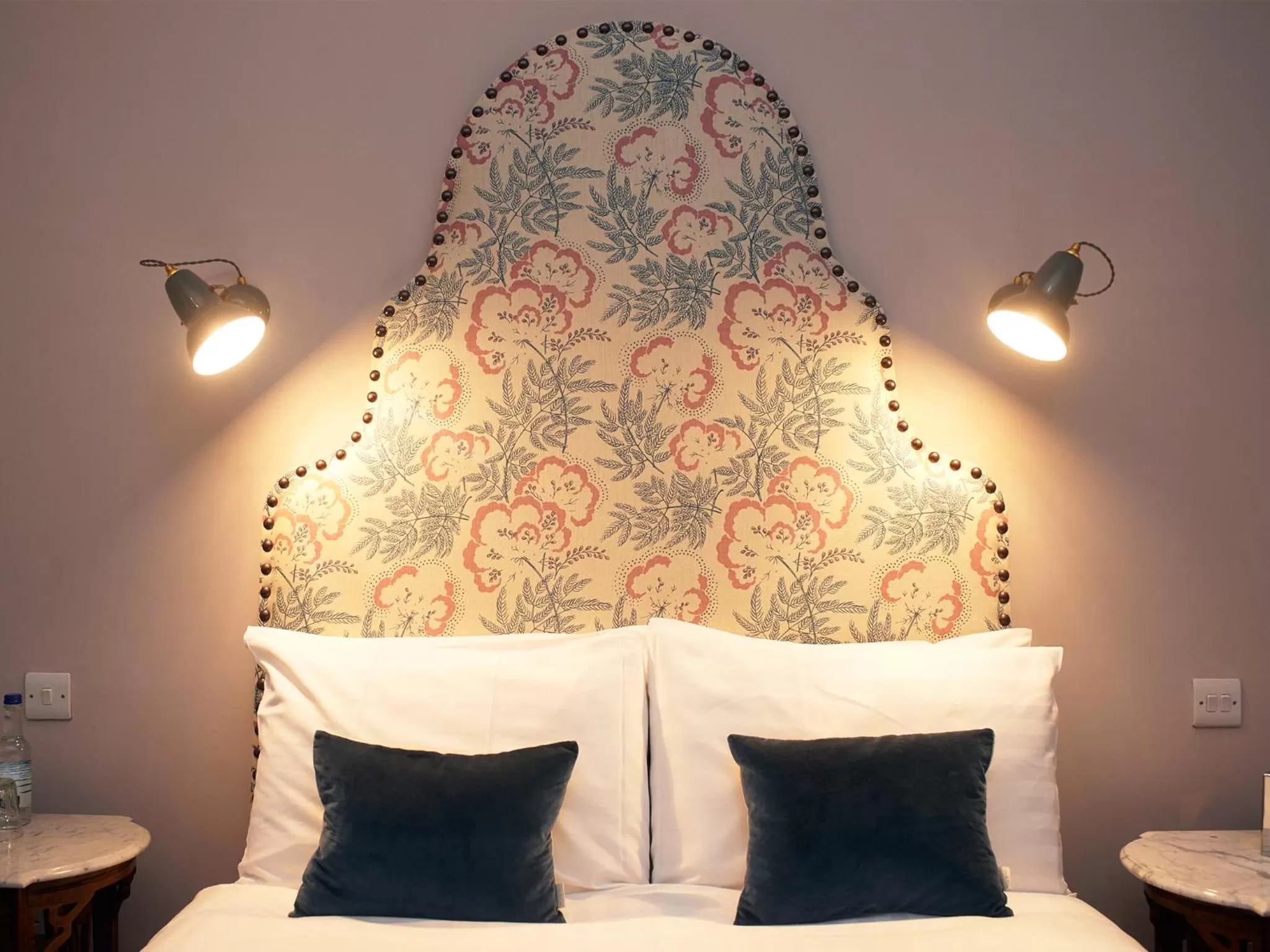 Bed in Embankment Hotel