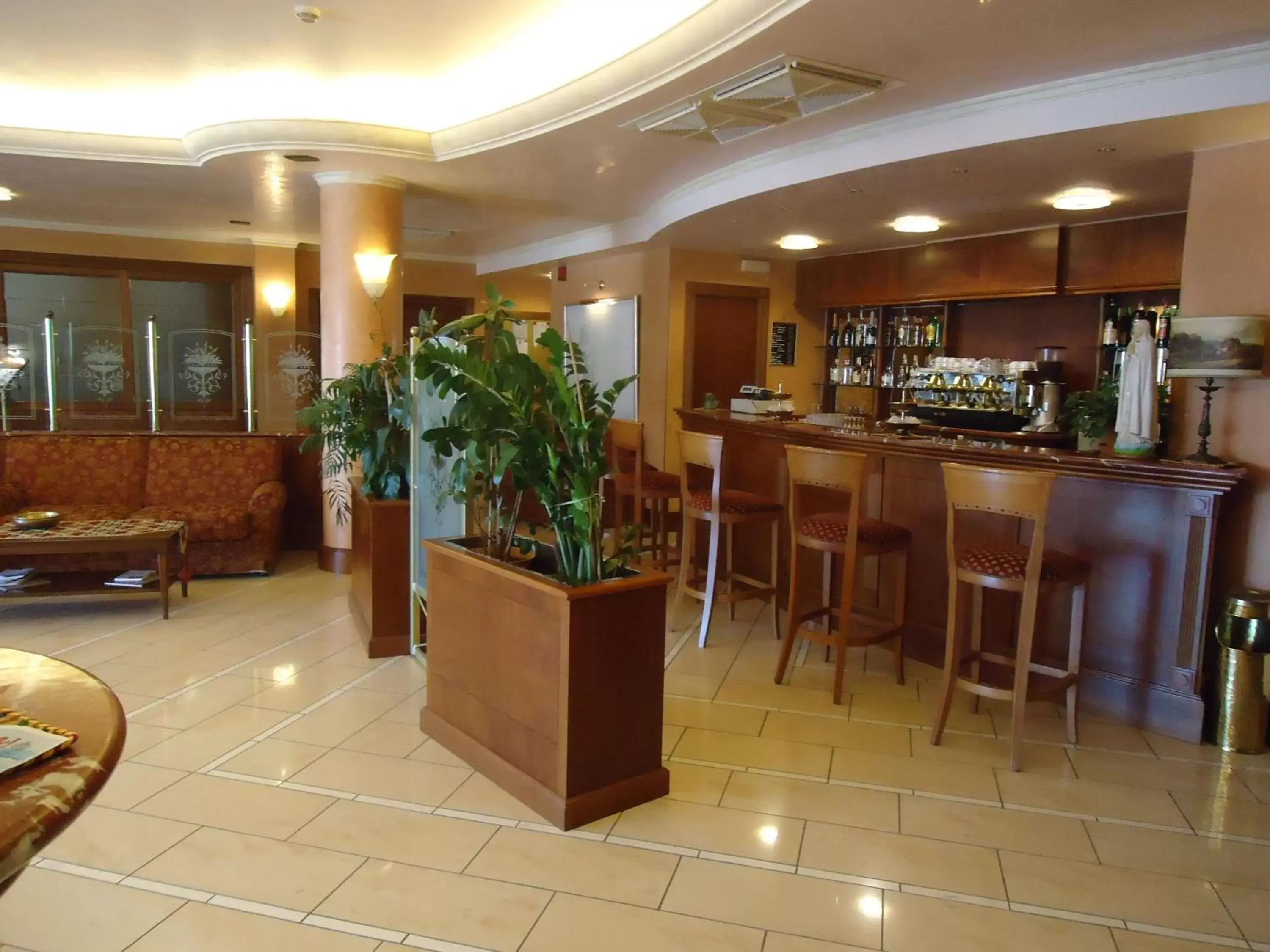 Lounge or bar, Lounge/Bar in Hotel Valle Rossa