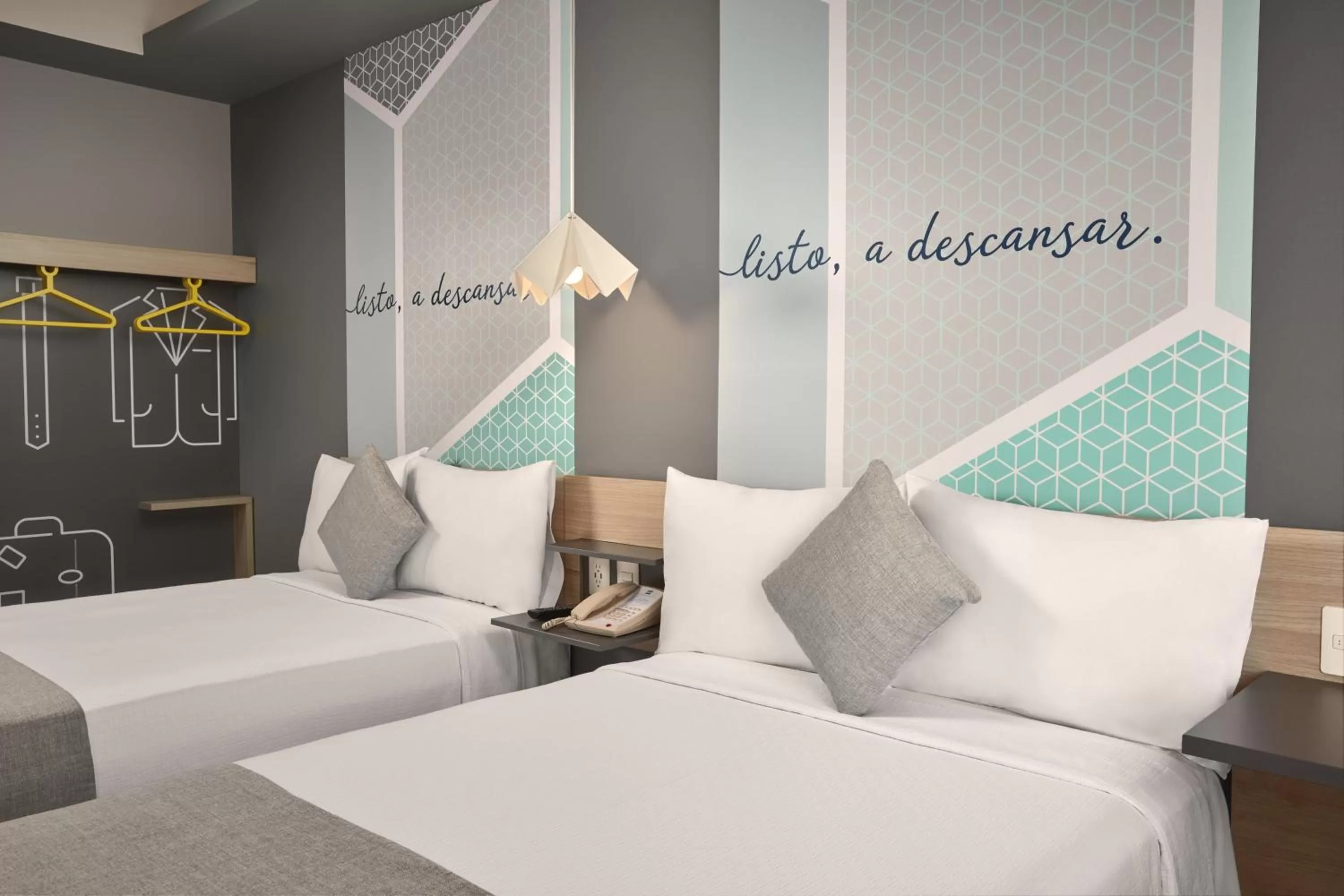 Photo of the whole room, Bed in One Acapulco Diamante