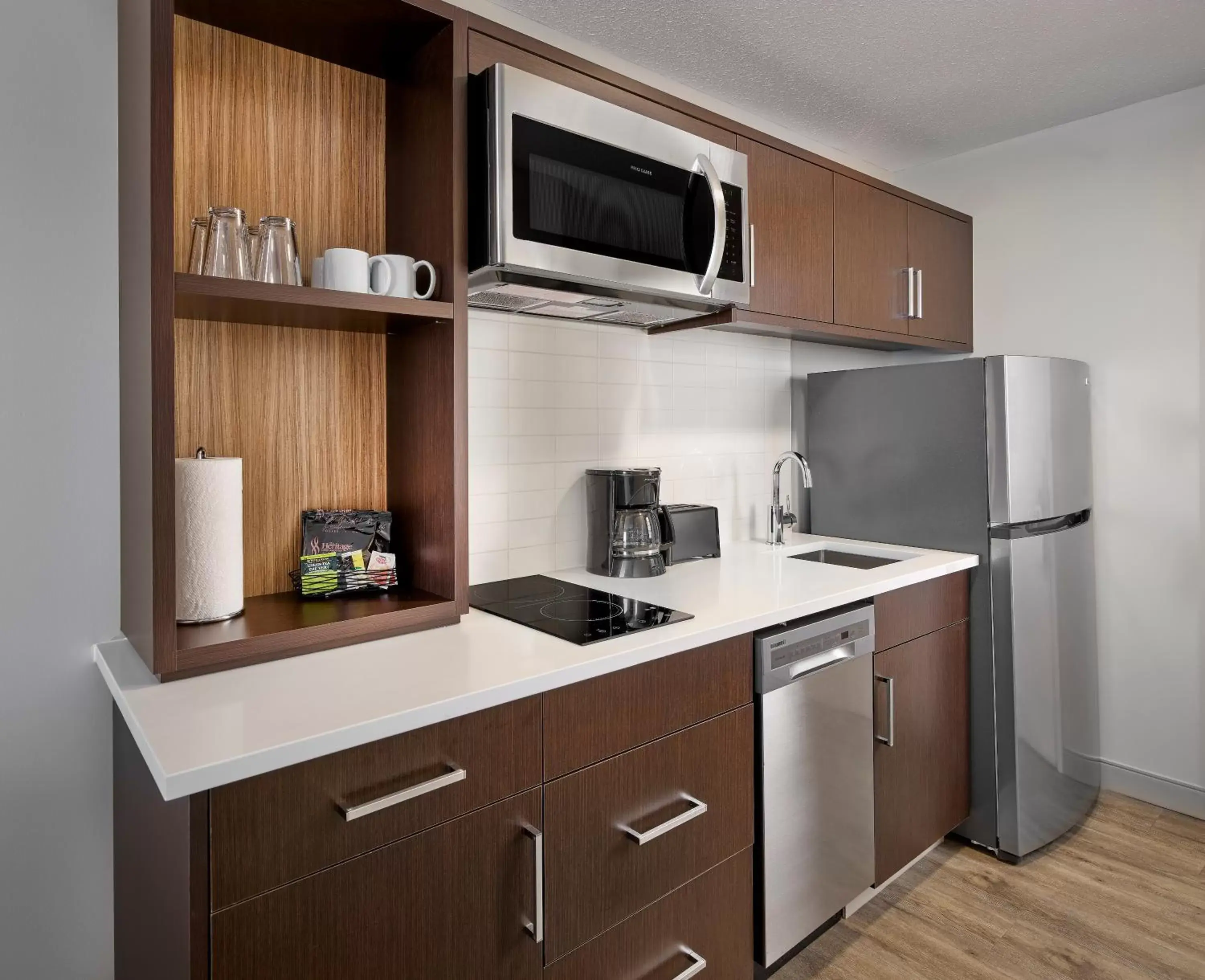 kitchen, Kitchen/Kitchenette in TownePlace Suites by Marriott Edmonton Sherwood Park