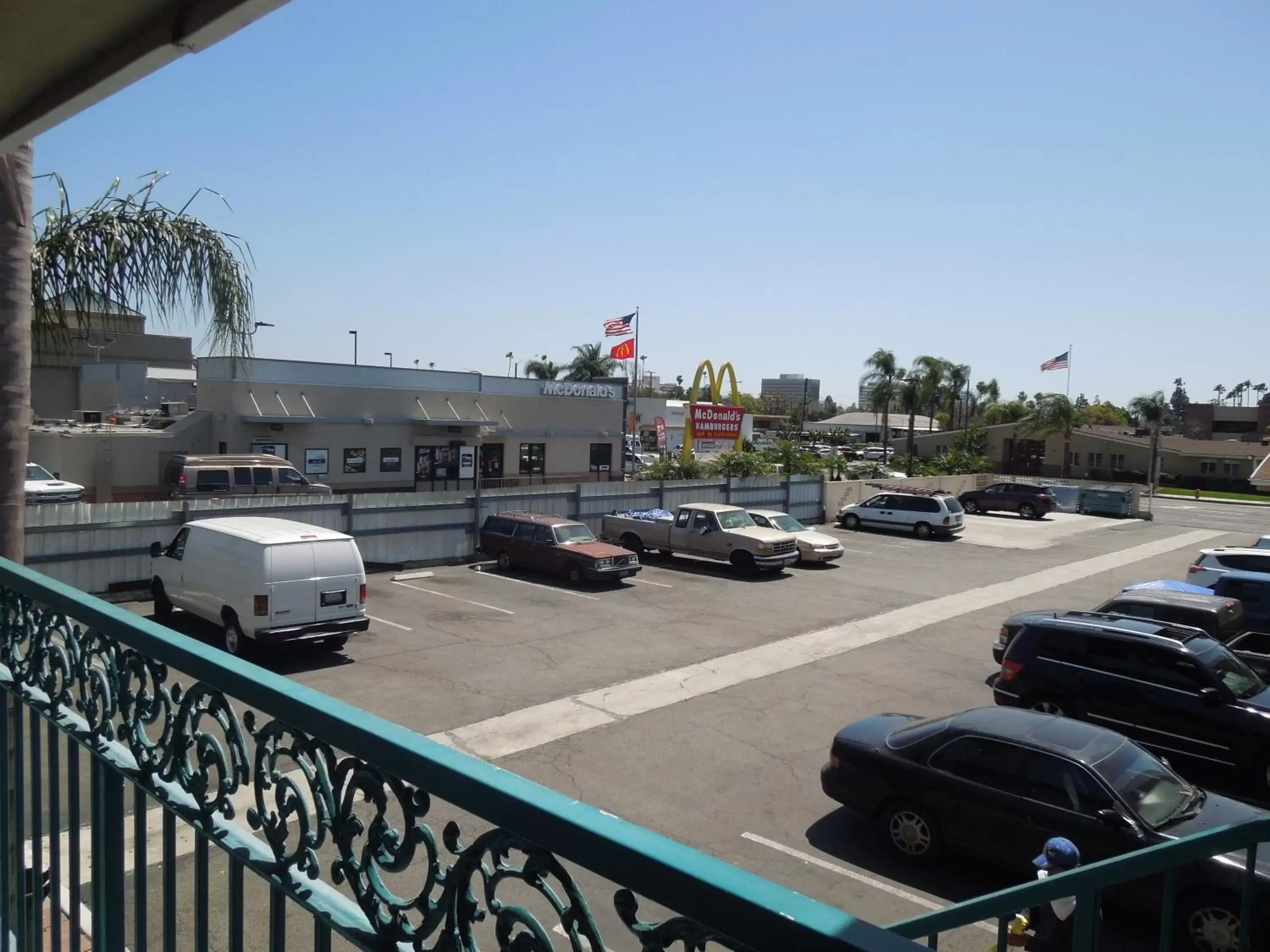 Street view in Castaway Motel Street view in Castaway Motel