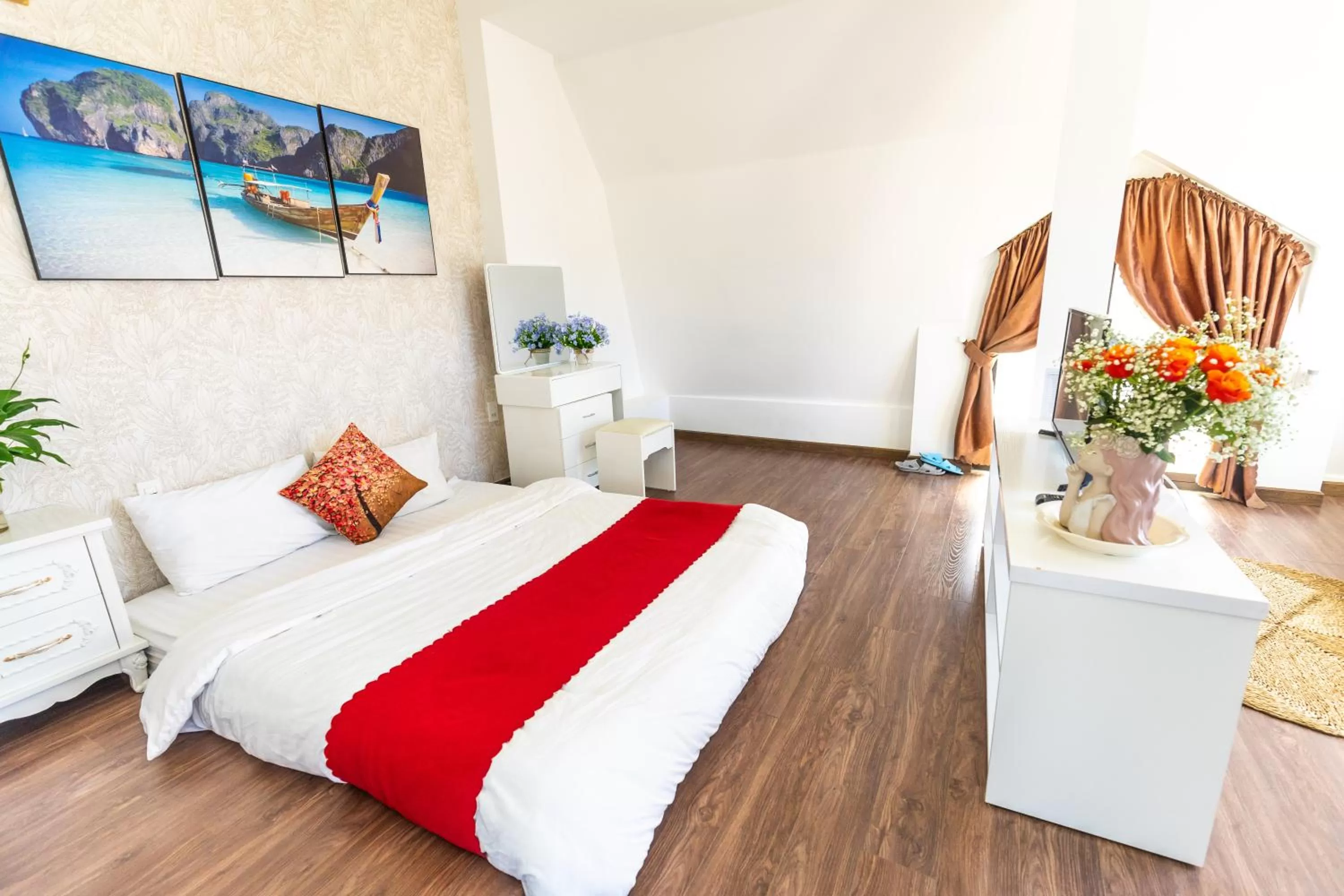 Bed in Ngàn Phố Studio & Love Hotel