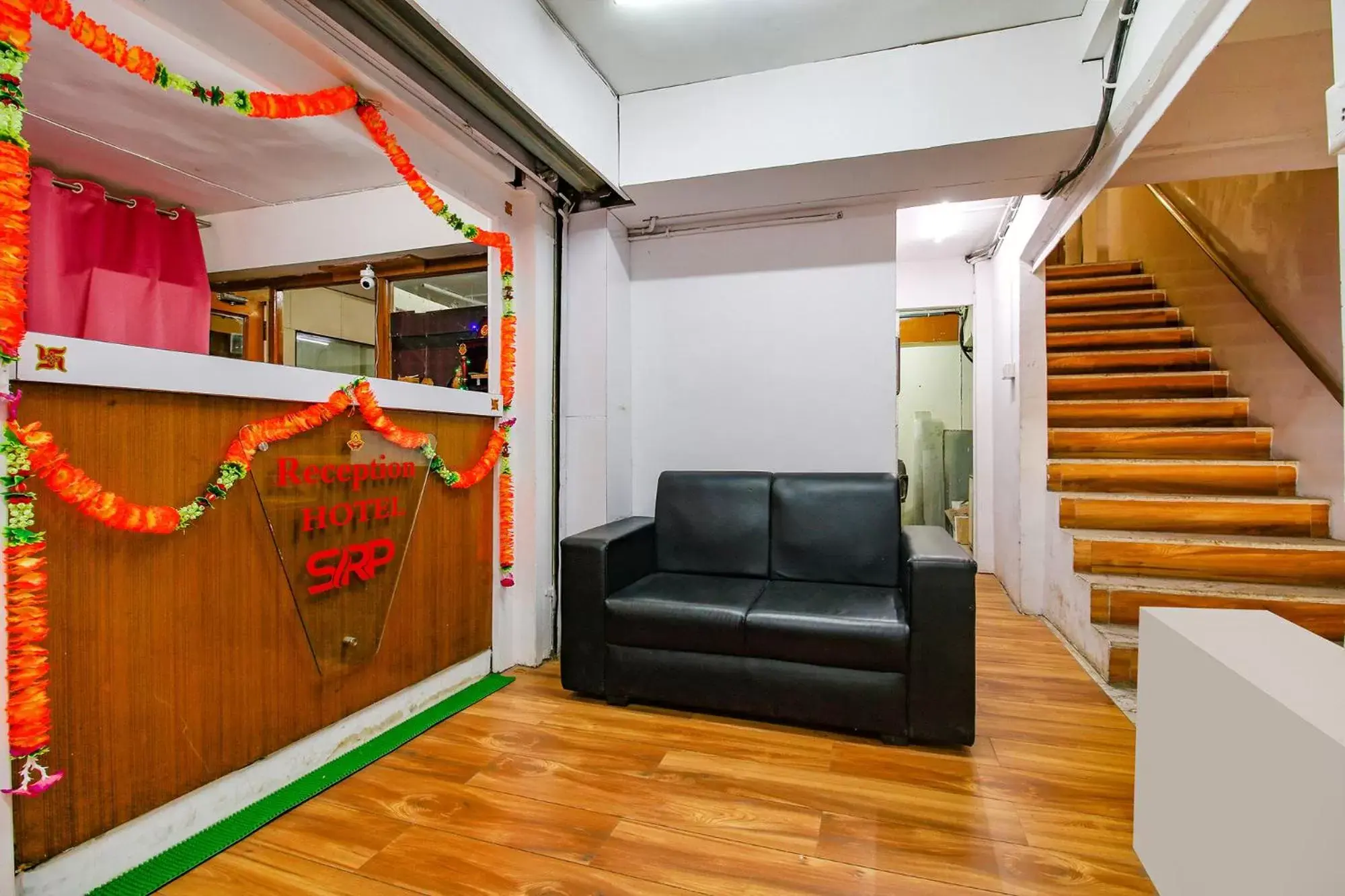 Lobby or reception in FabHotel Silkroute Palace Lobby or reception in FabHotel Silkroute Palace