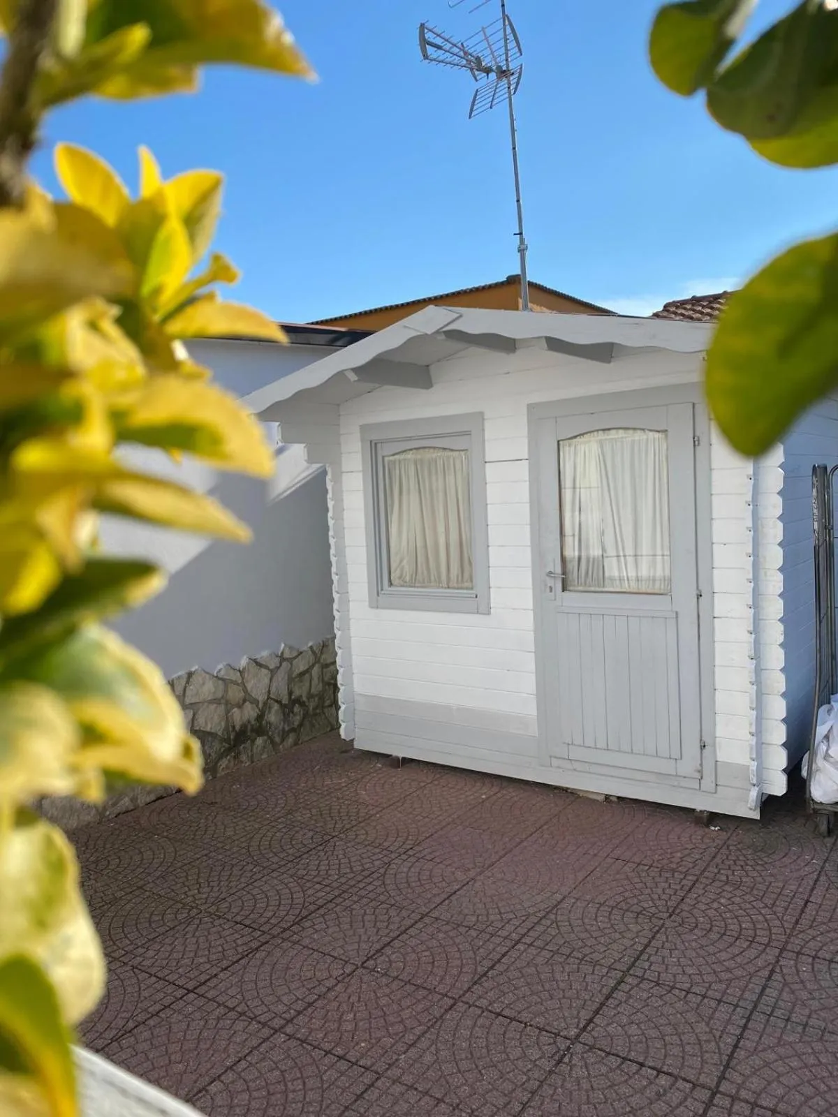 Property building in Airport Hotel