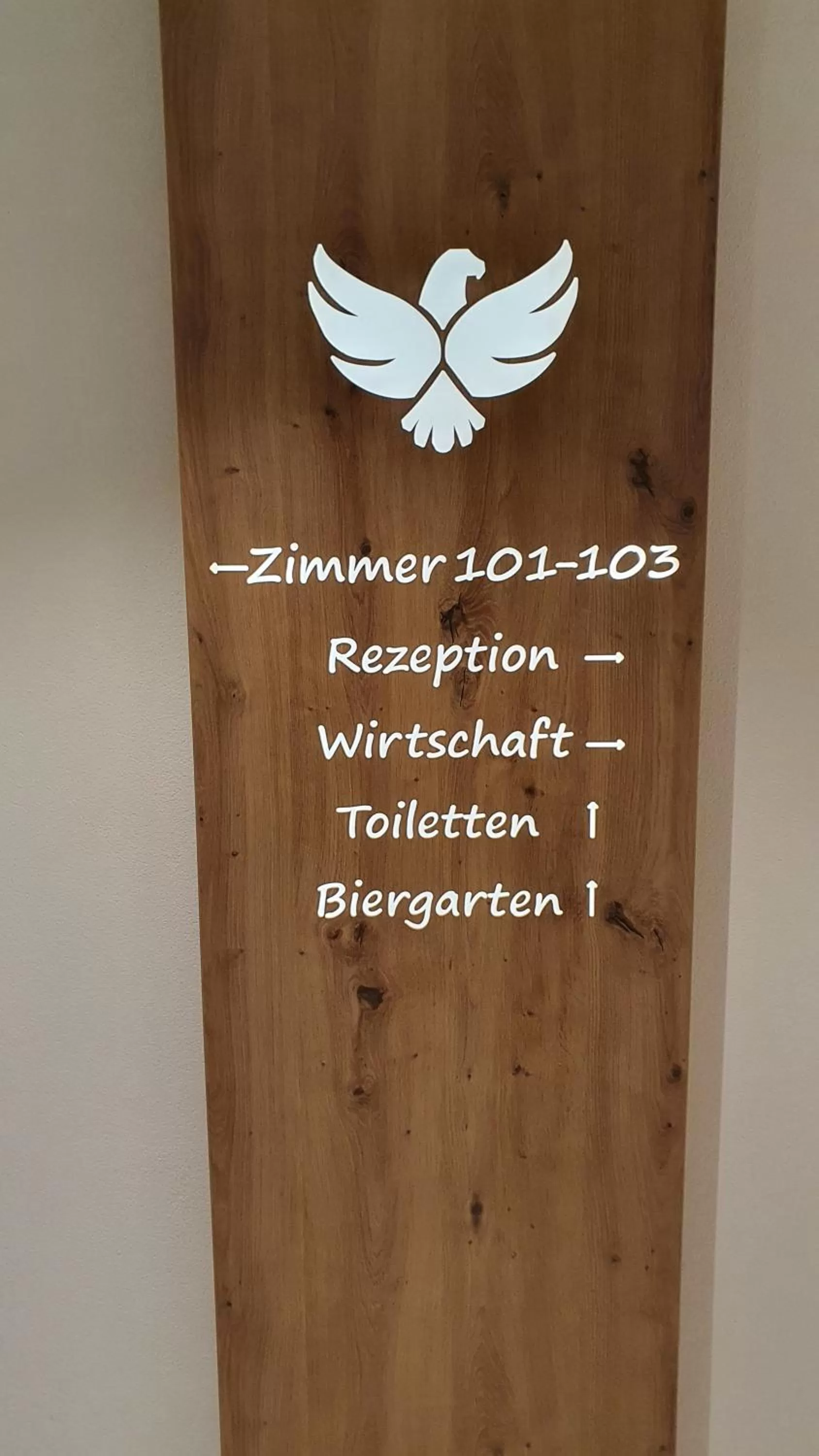 Decorative detail in Der Adler