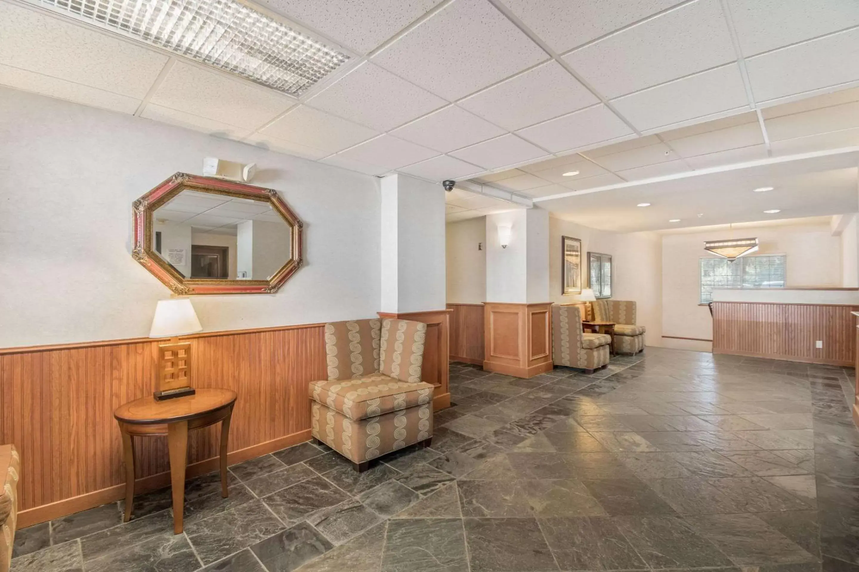 Lobby or reception in Quality Inn Gresham