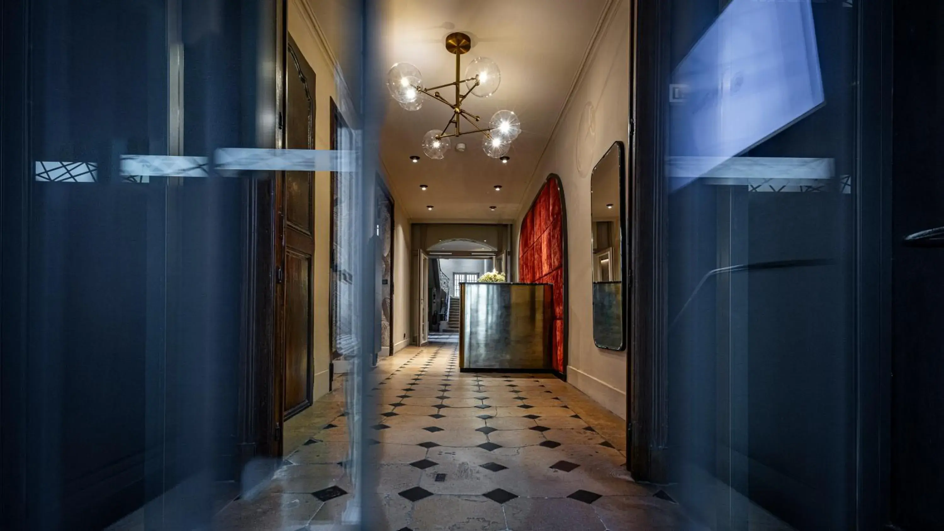 Property building, Lobby/Reception in Hotel De Guise Nancy Vieille Ville