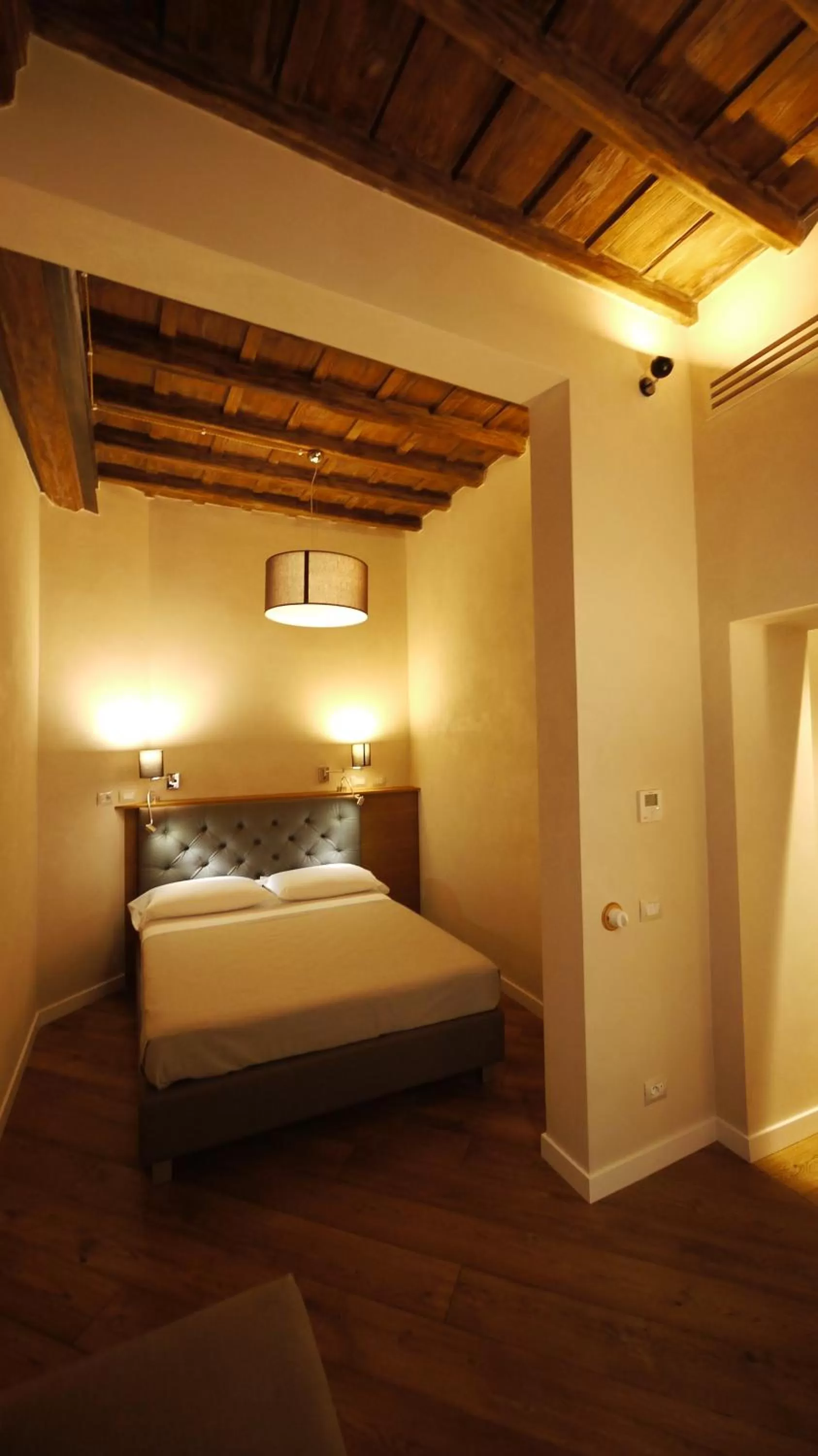 Photo of the whole room, Bed in Hotel Elite