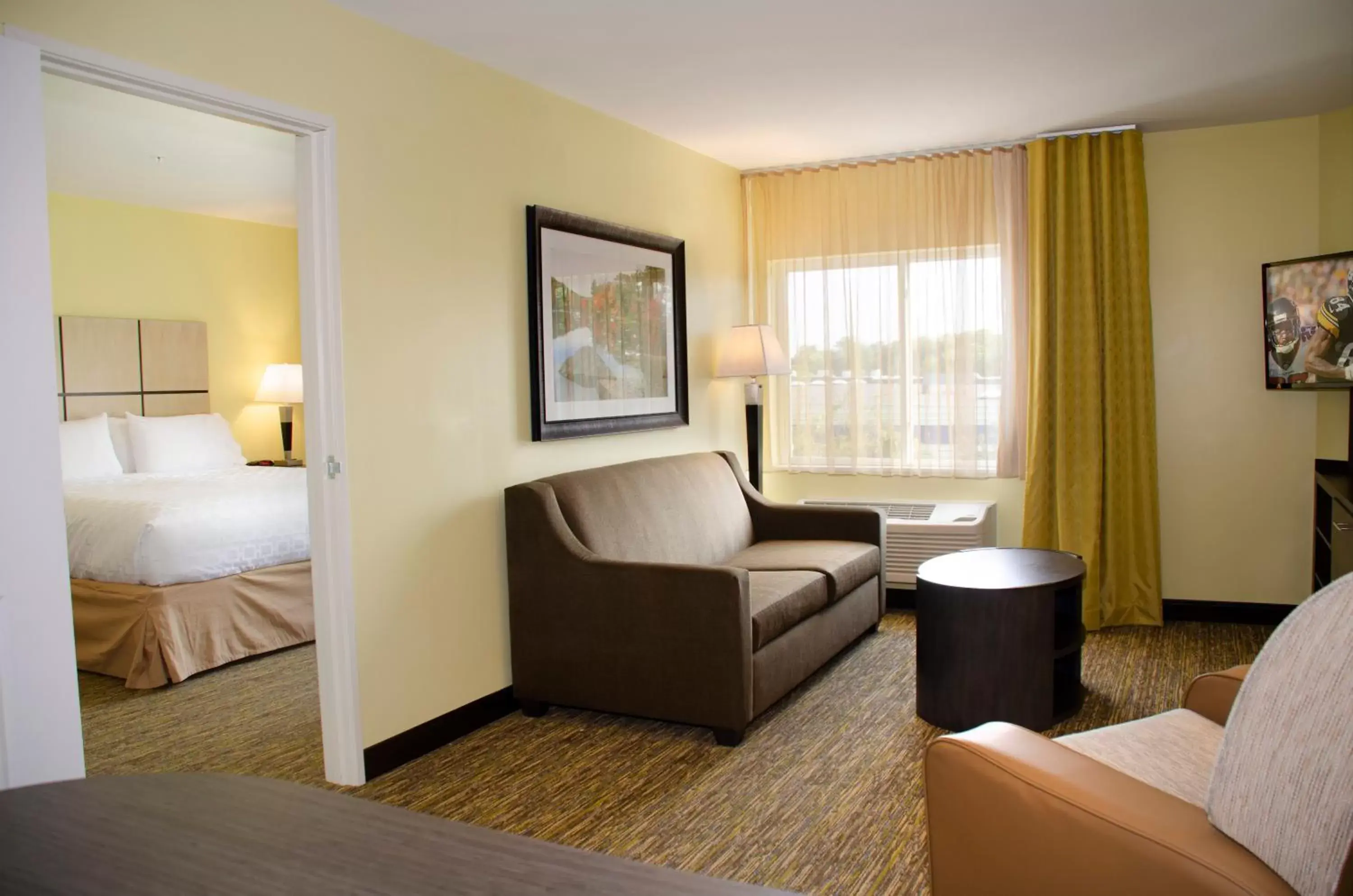 Photo of the whole room, Seating Area in Candlewood Suites - Lancaster West, an IHG Hotel