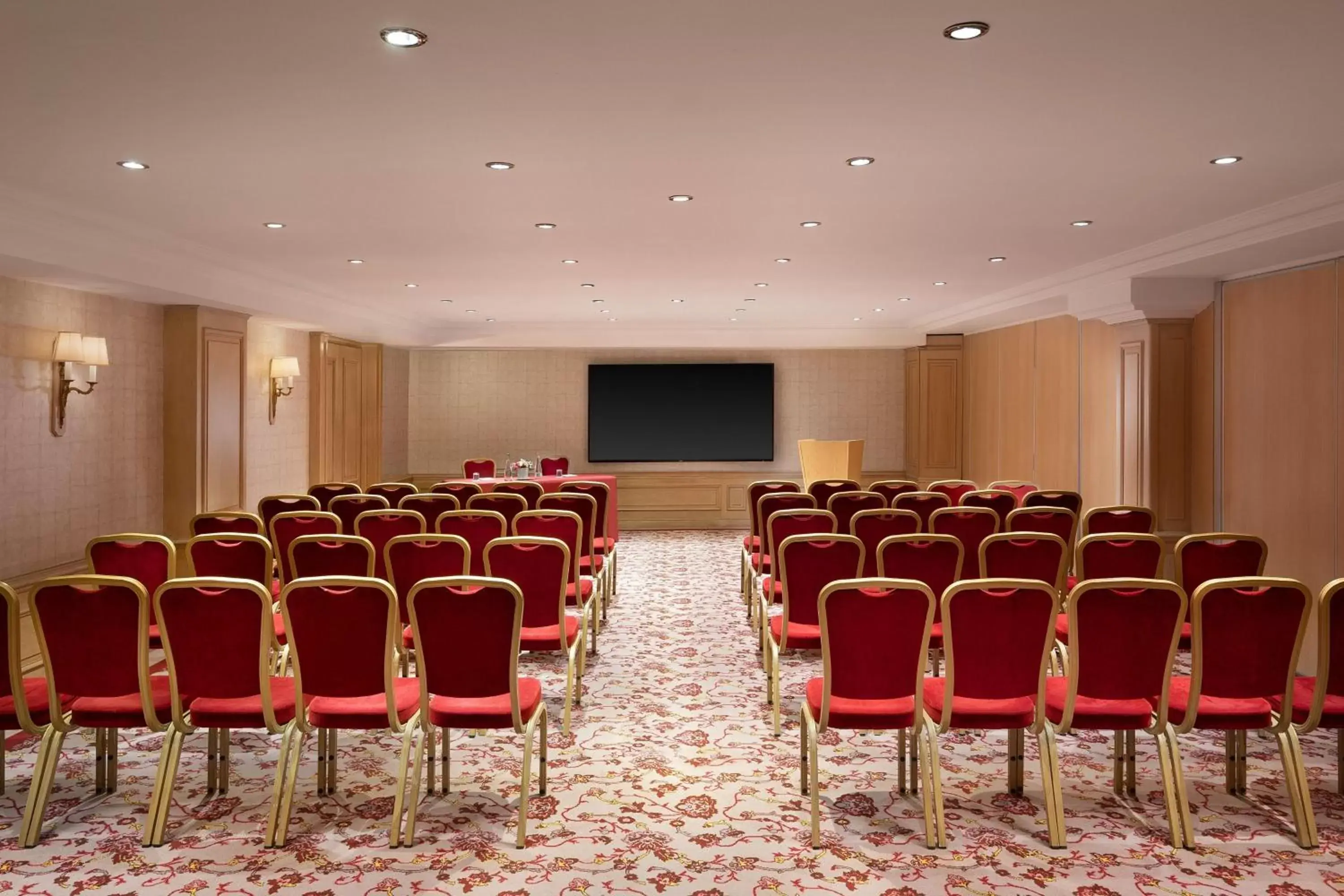 Meeting/conference room in The Westin Paris - Vendôme