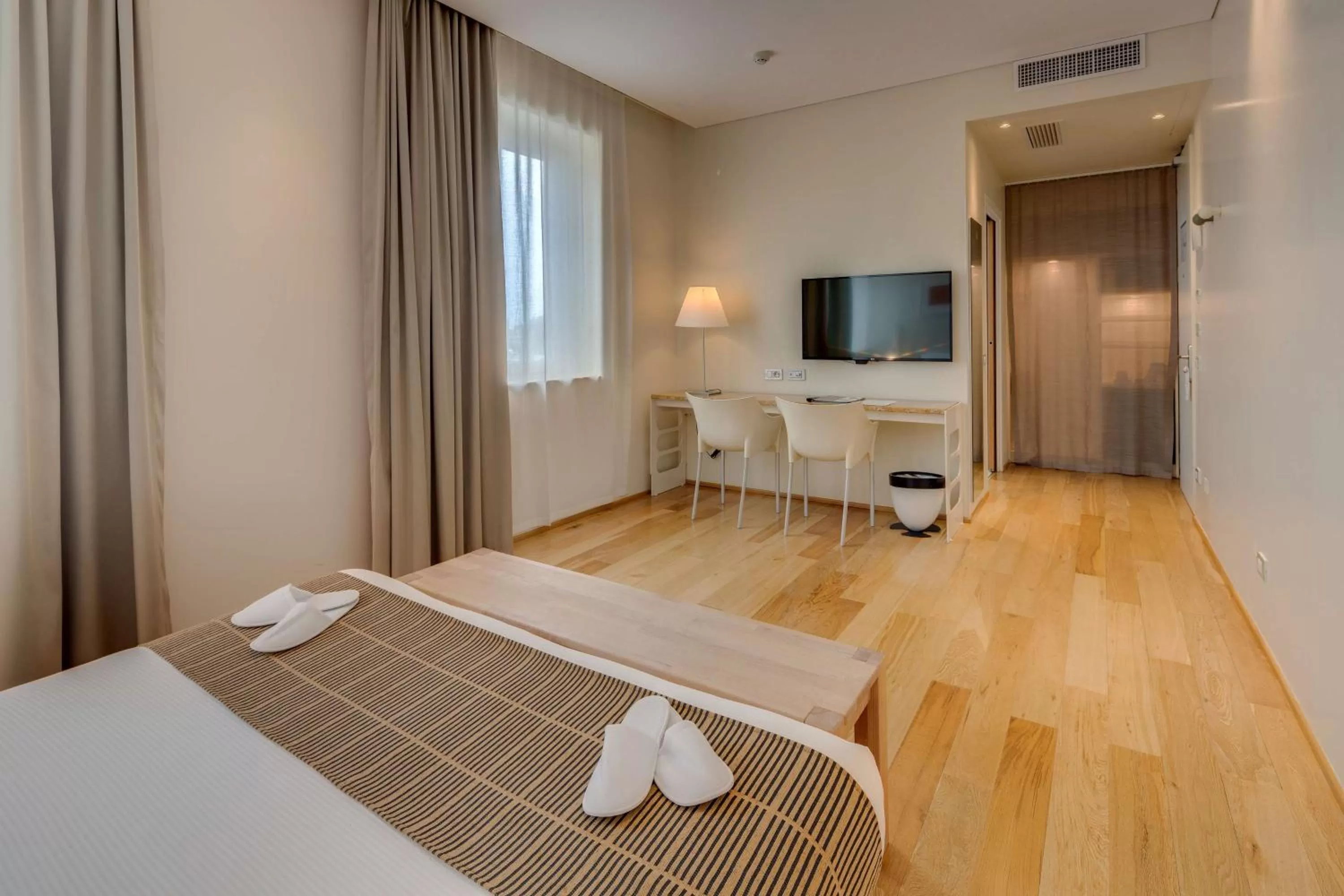 Photo of the whole room, Bed in Best Western Plus Hotel Bologna