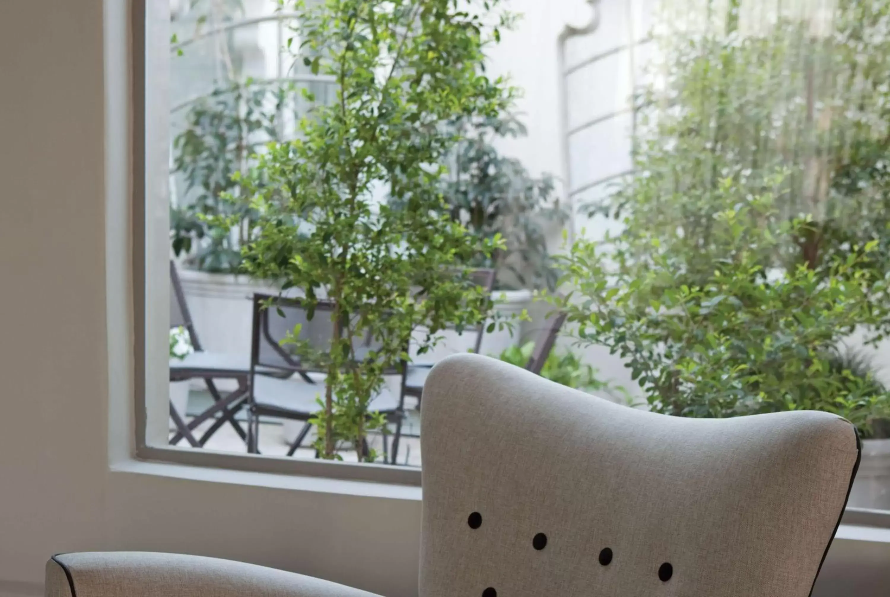 Seating area in Esplendor by Wyndham Savoy Rosario