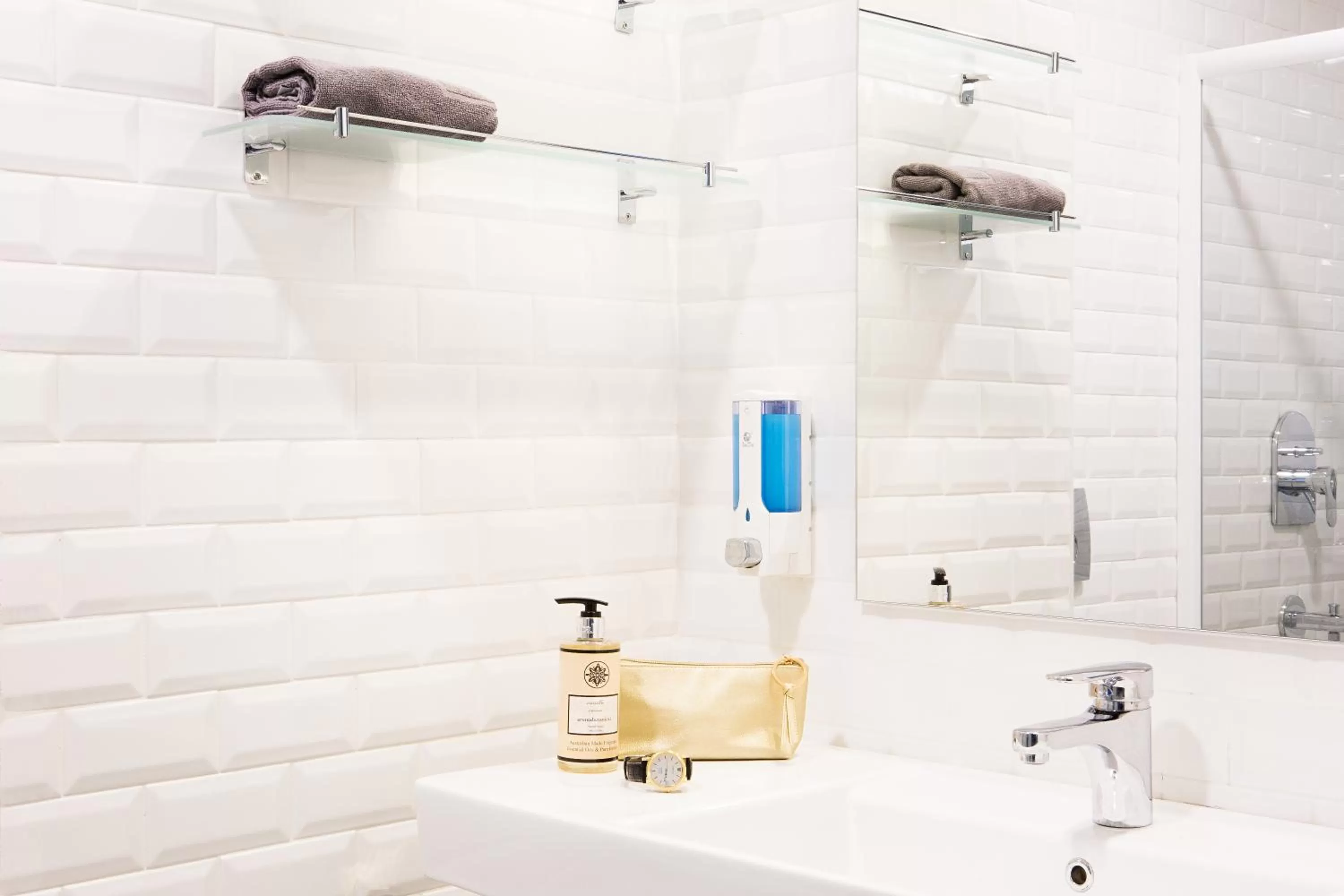 Bathroom in Sunprime C-Lounge - Adult Only