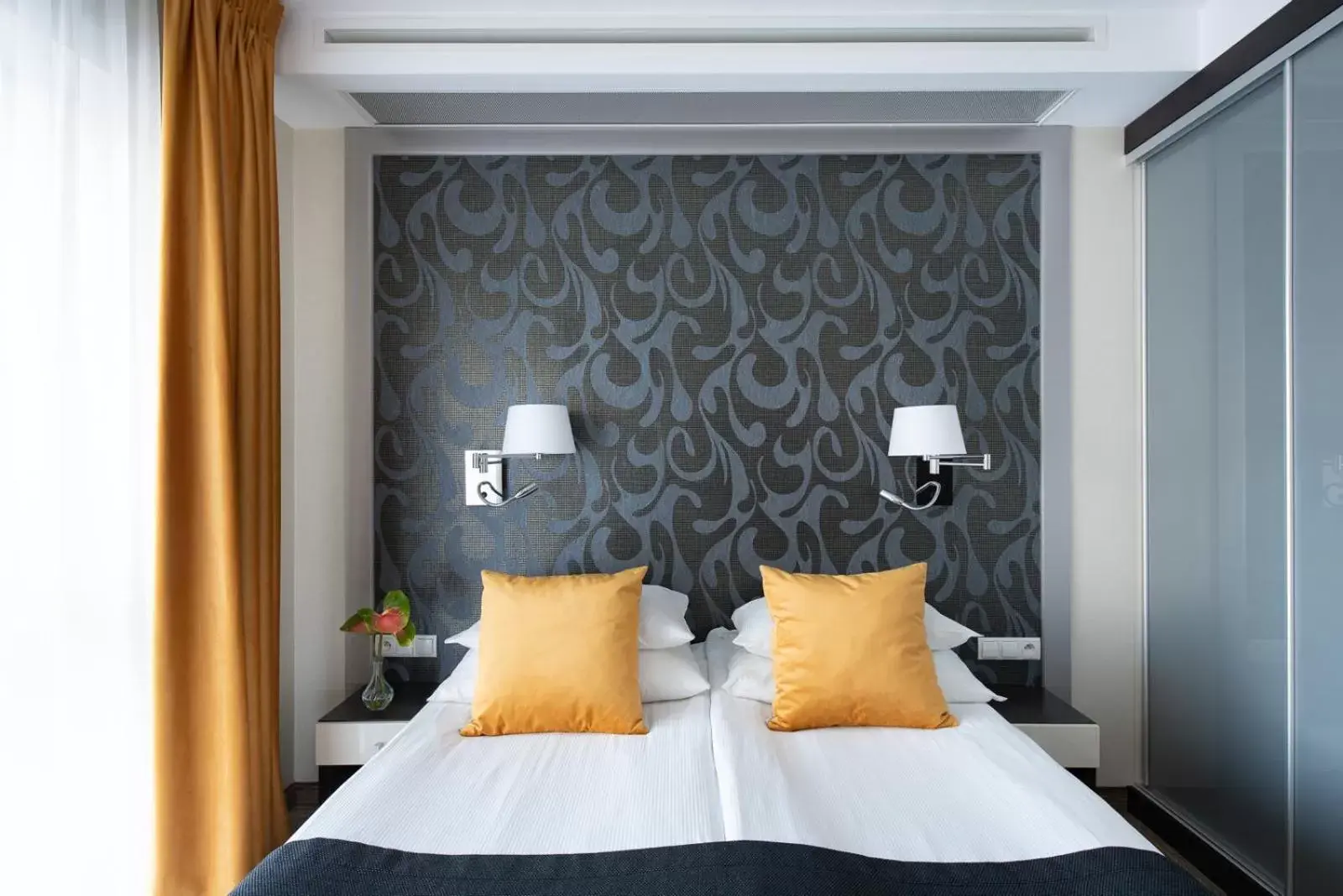 Bedroom, Bed in Hotel Arkon Park Business & Sport