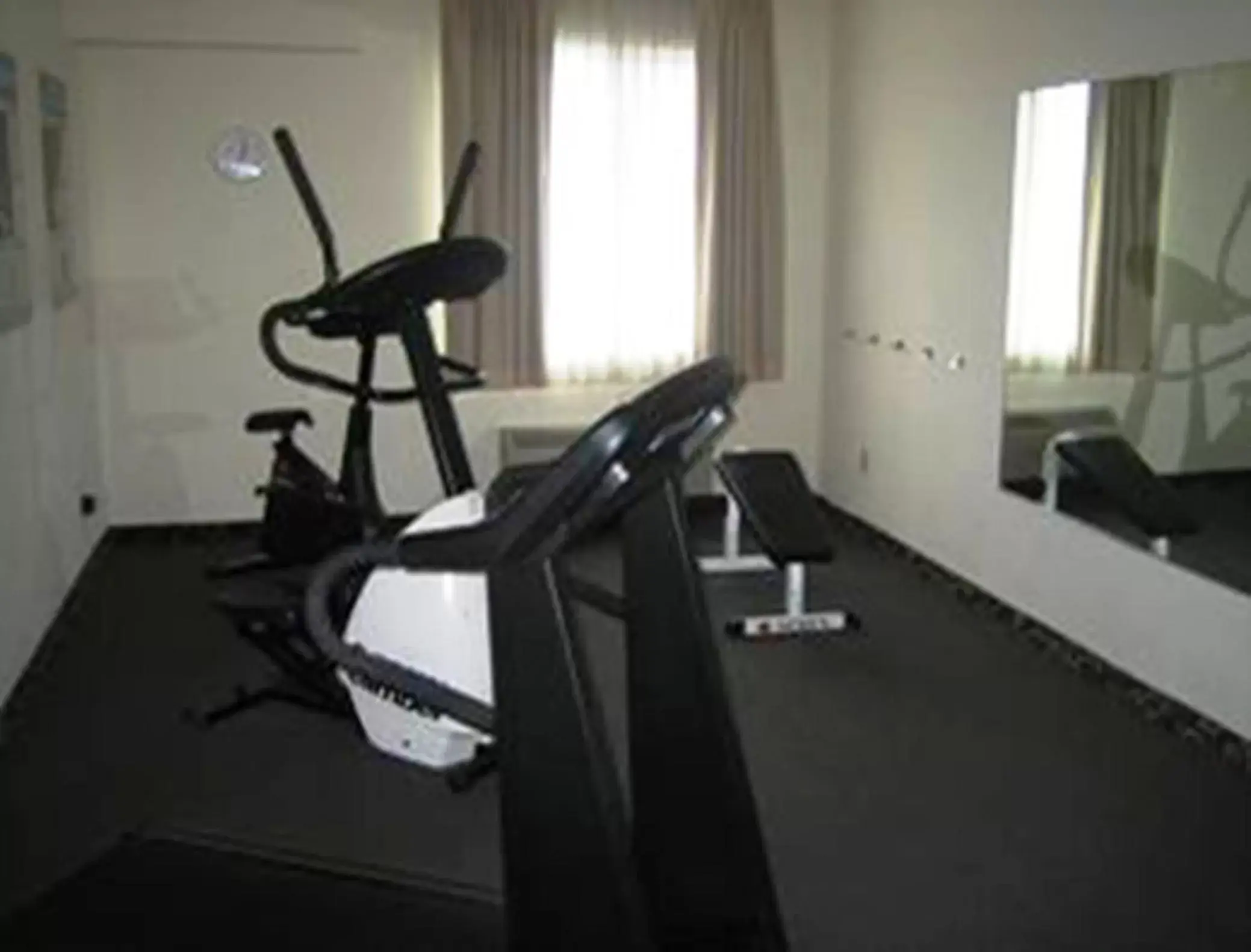 Fitness centre/facilities, Fitness Center/Facilities in Ramada by Wyndham Williams