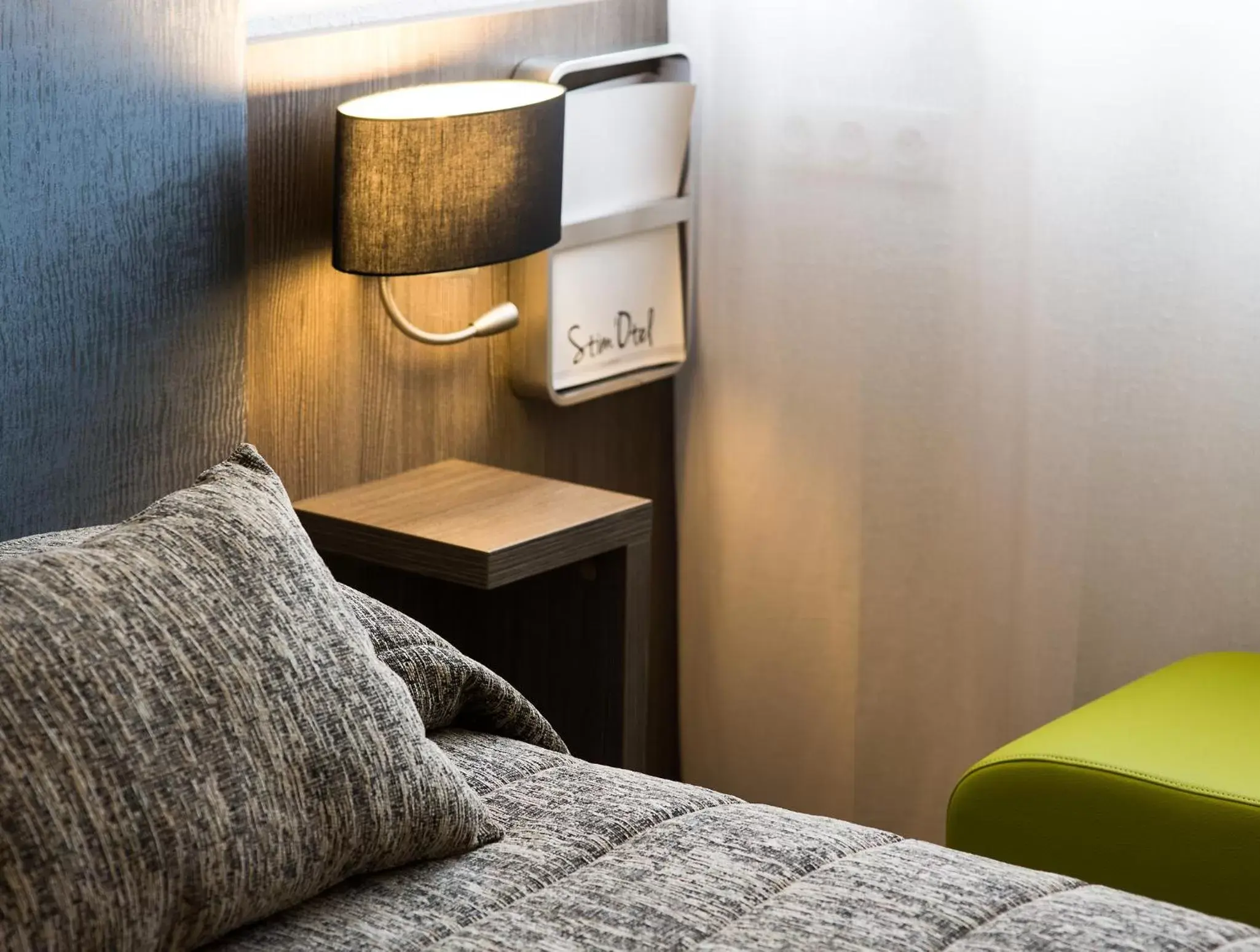 Decorative detail, Bed in Cit'Hotel Stim'Otel