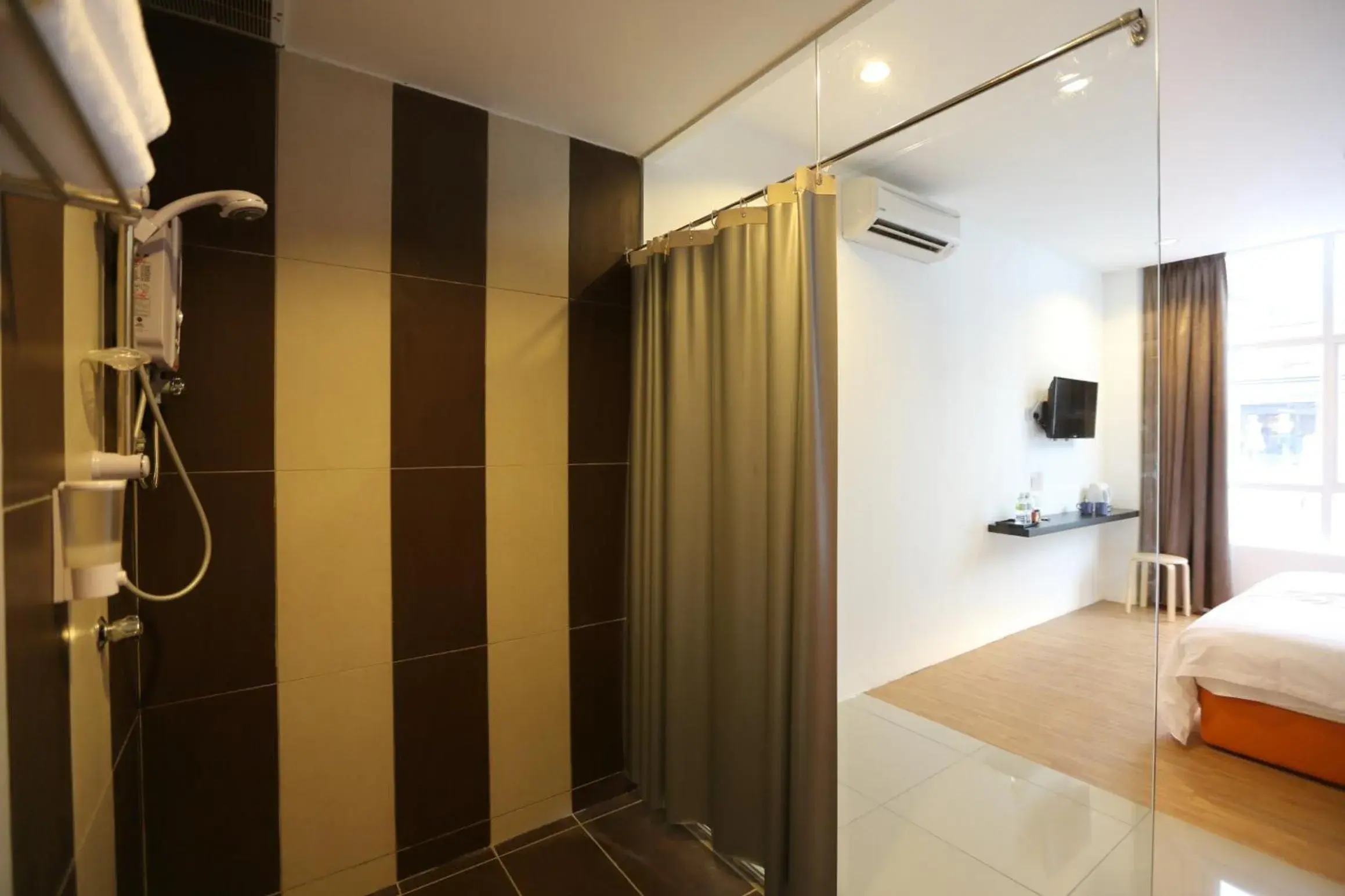Bathroom in 1 Hotel Taman Connaught