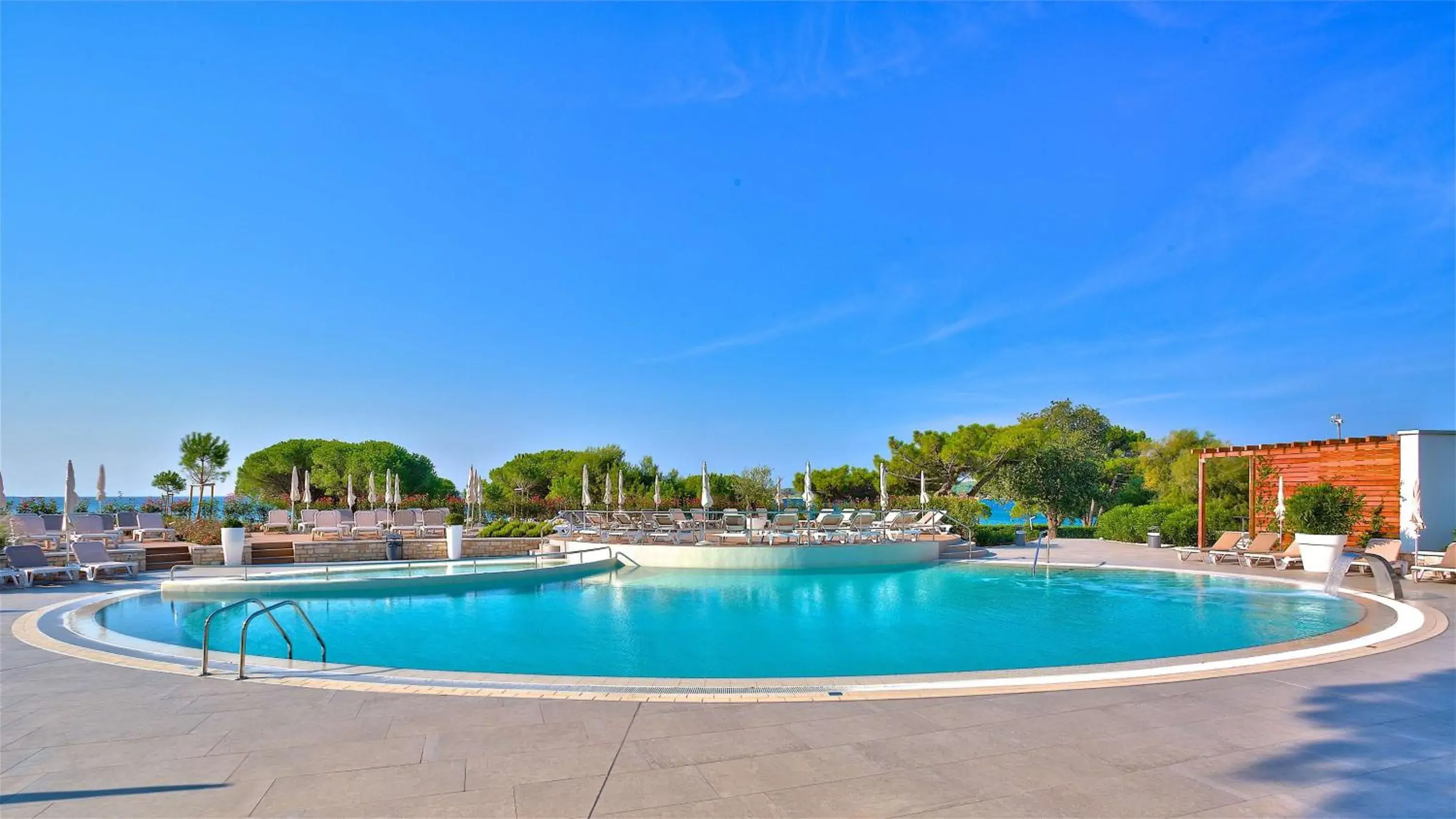Pool view, Swimming Pool in Park Plaza Belvedere Medulin