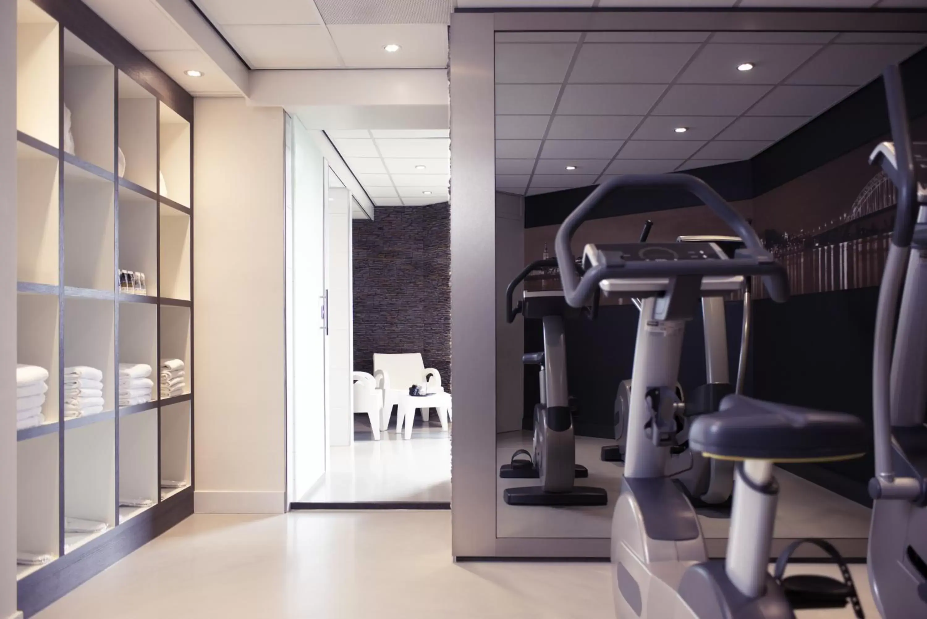 Fitness centre/facilities, Fitness Center/Facilities in Mercure Hotel Nijmegen Centre