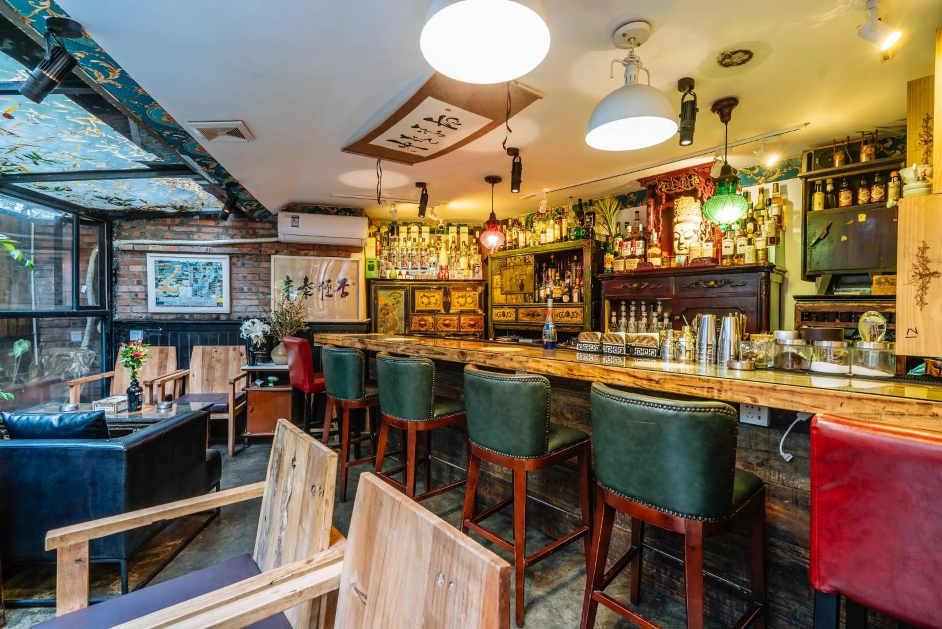 Lounge or bar, Lounge/Bar in Chengdu Mix Hostel Backpackers