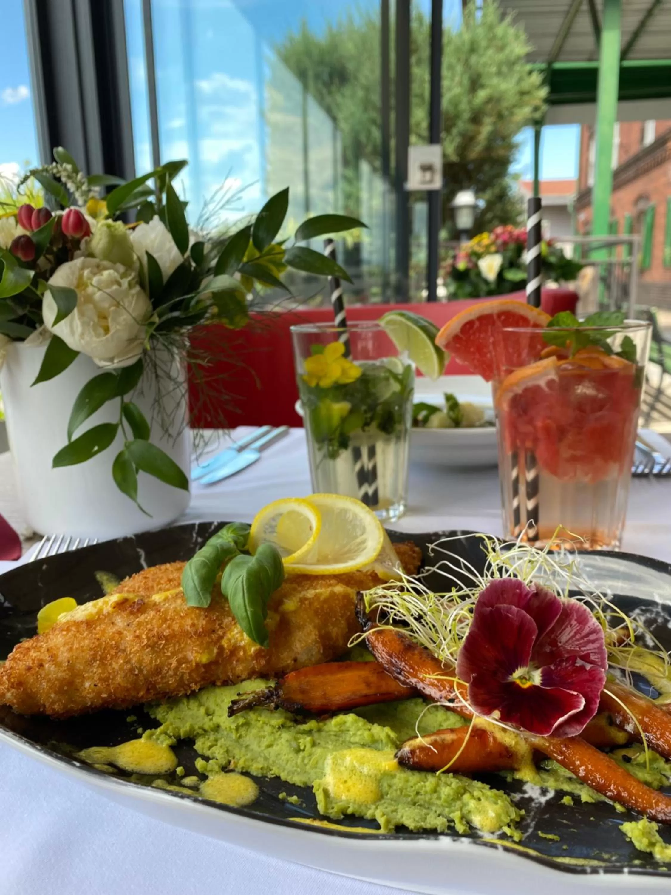 Restaurant/places to eat in Hotel Przystanek Torun