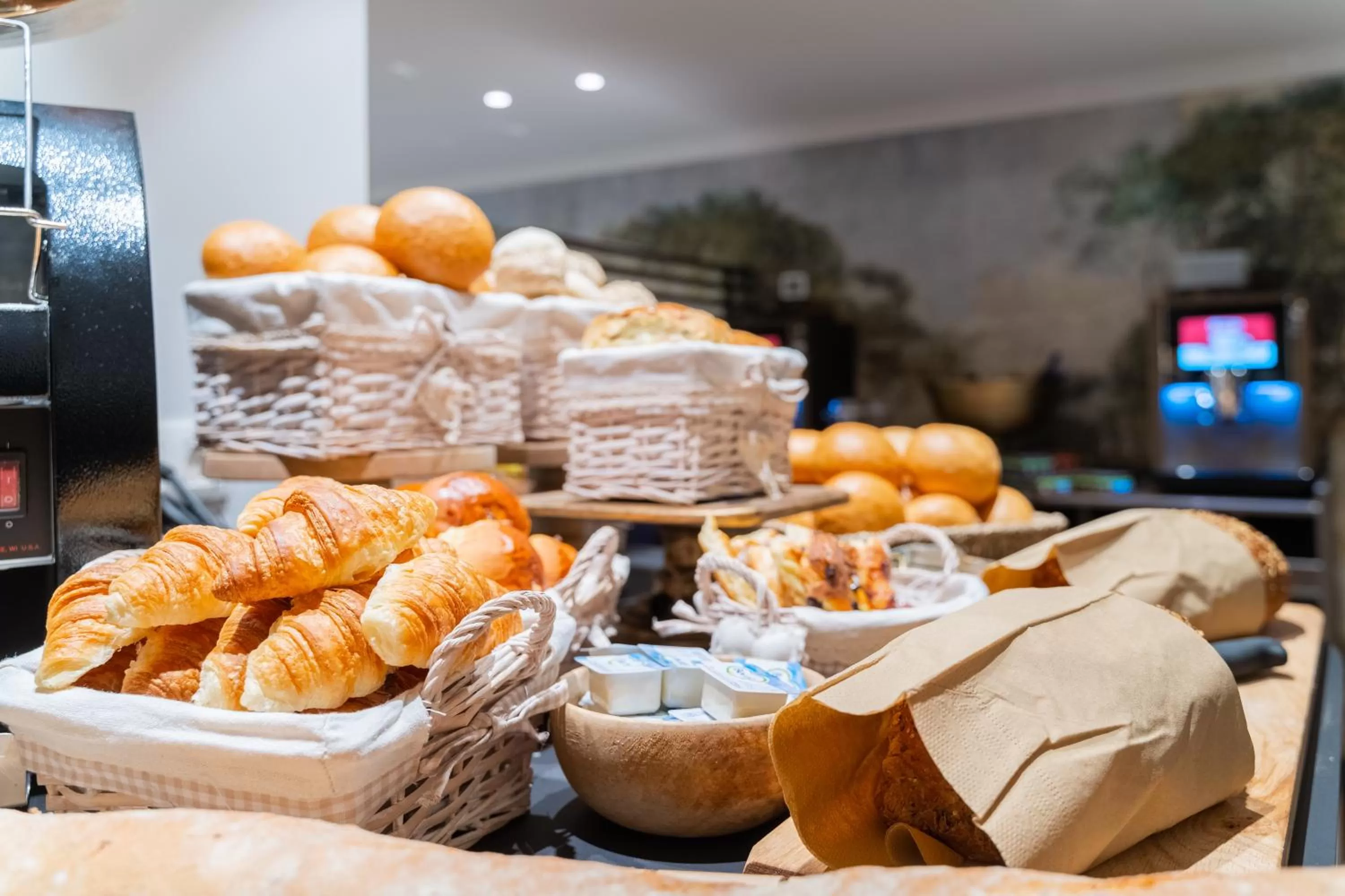 Buffet breakfast in Grand Hotel Normandy by CW Hotel Collection