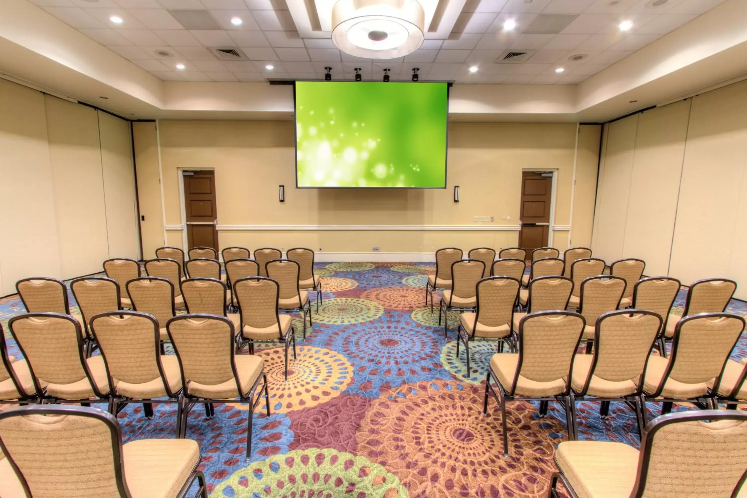 Meeting/conference room in Holiday Inn Tampa Westshore - Airport Area, an IHG Hotel