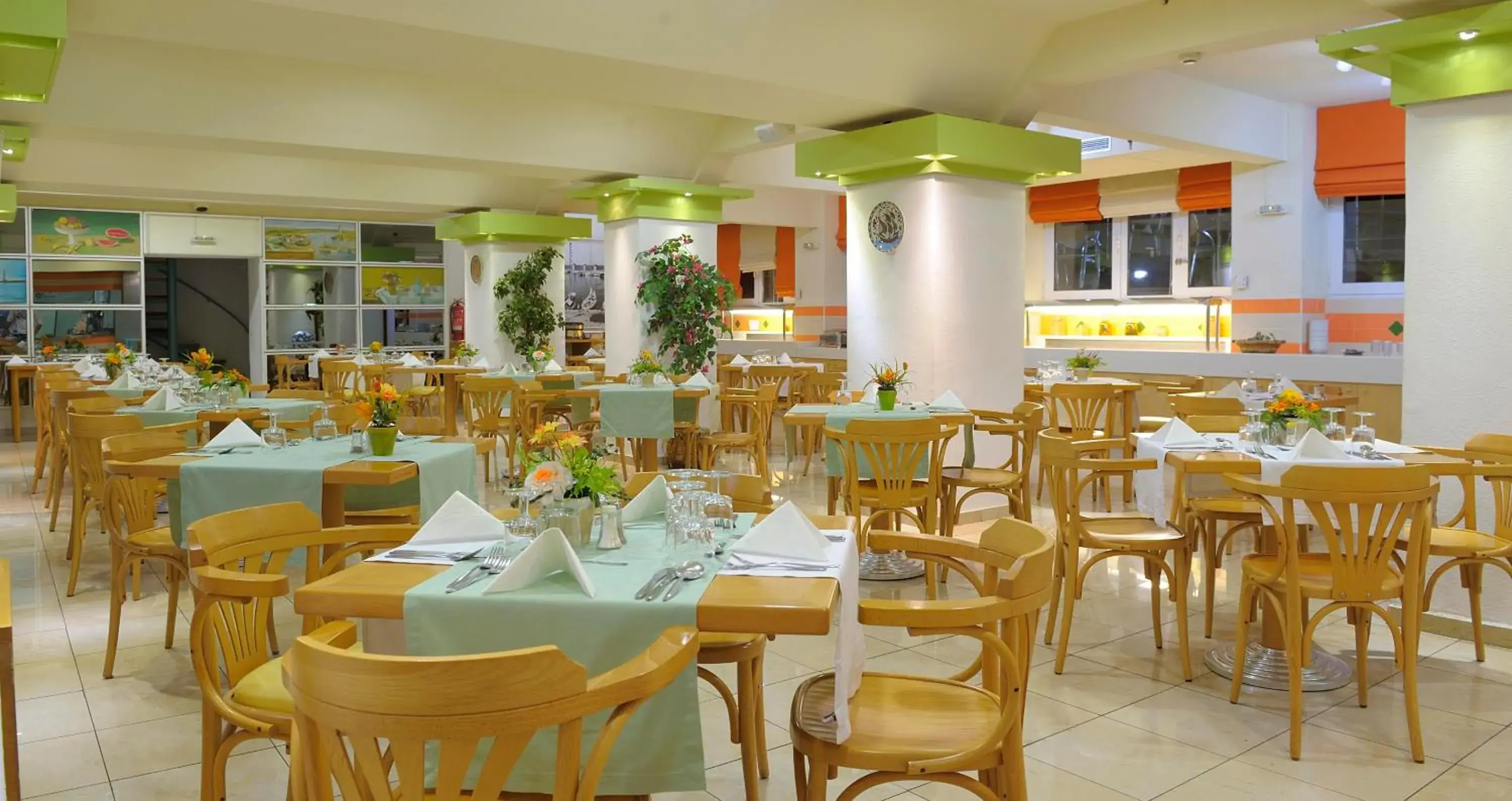 Restaurant/Places to Eat in Arte hotel
