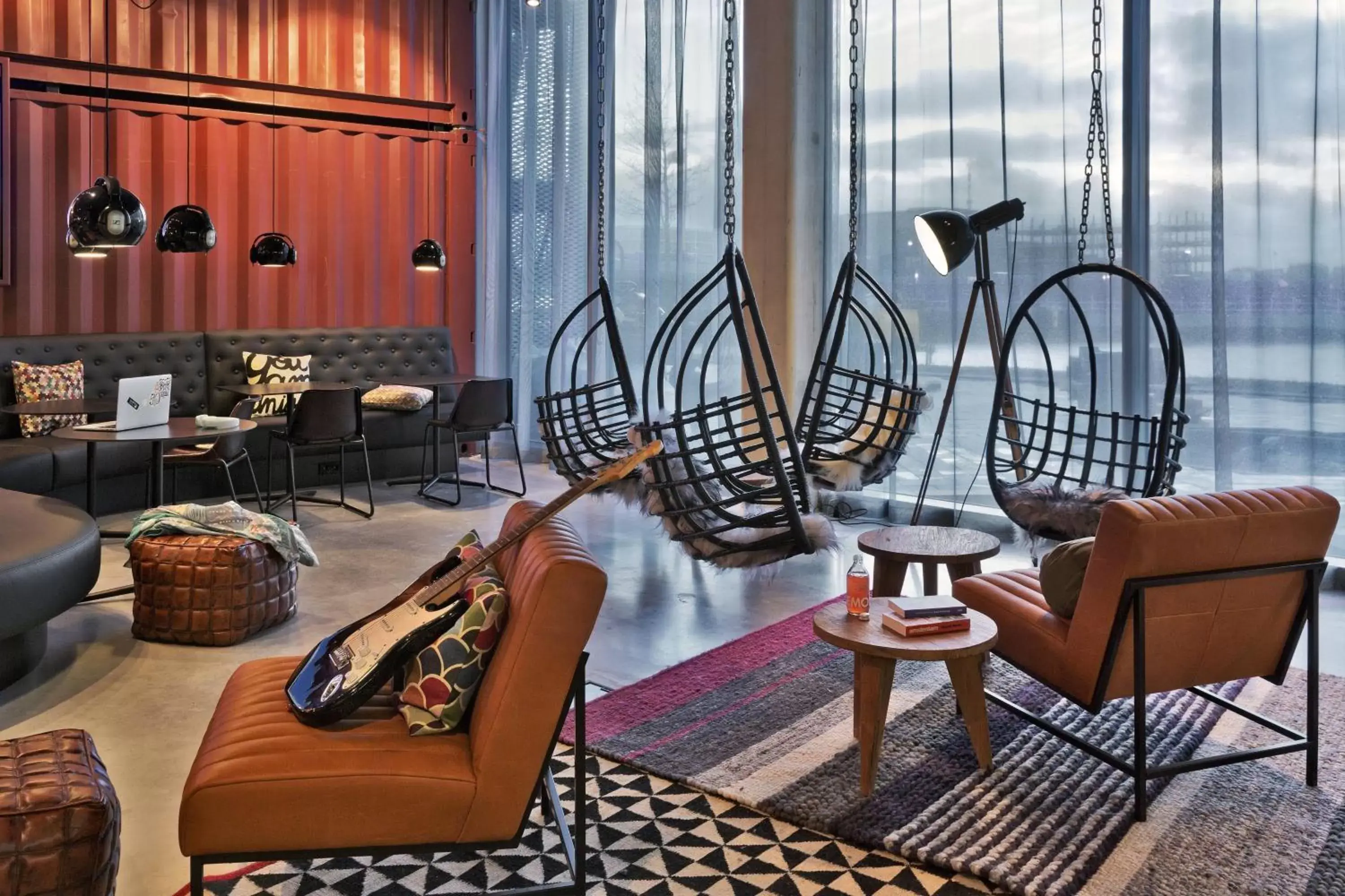Lounge or bar, Seating Area in Moxy Amsterdam Houthavens
