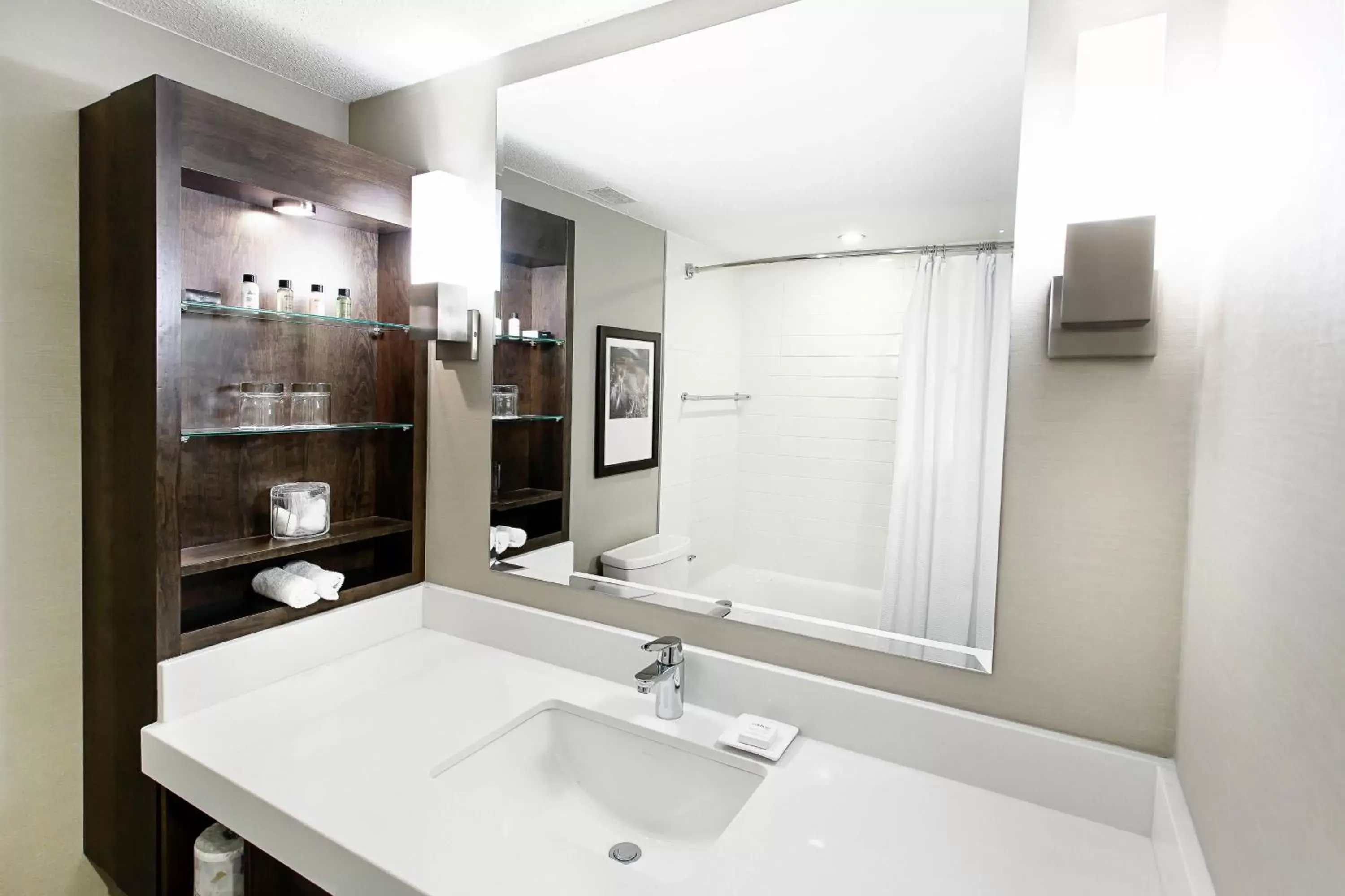 Bathroom in Delta Hotels by Marriott Quebec