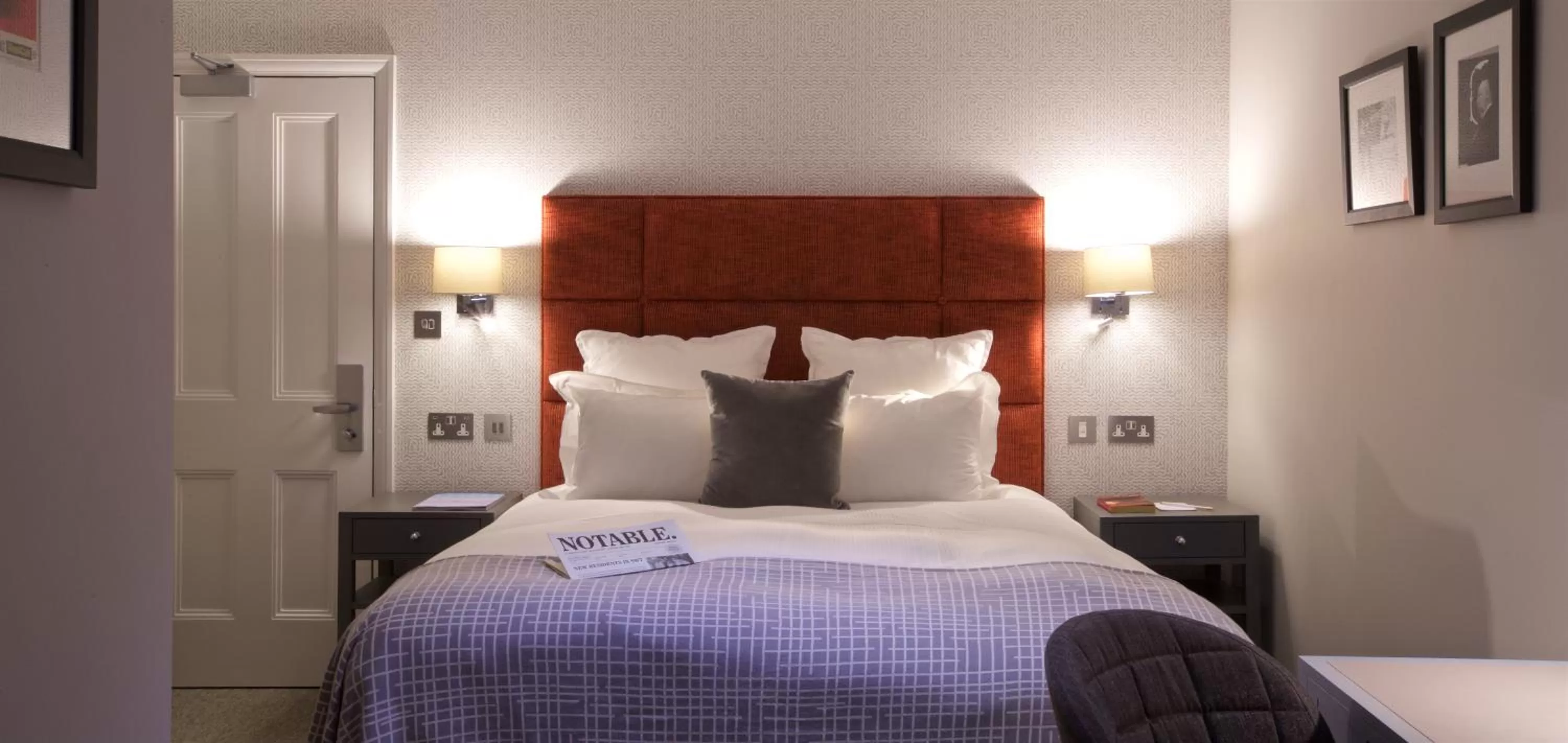 Bed in 54 Queen's Gate Hotel