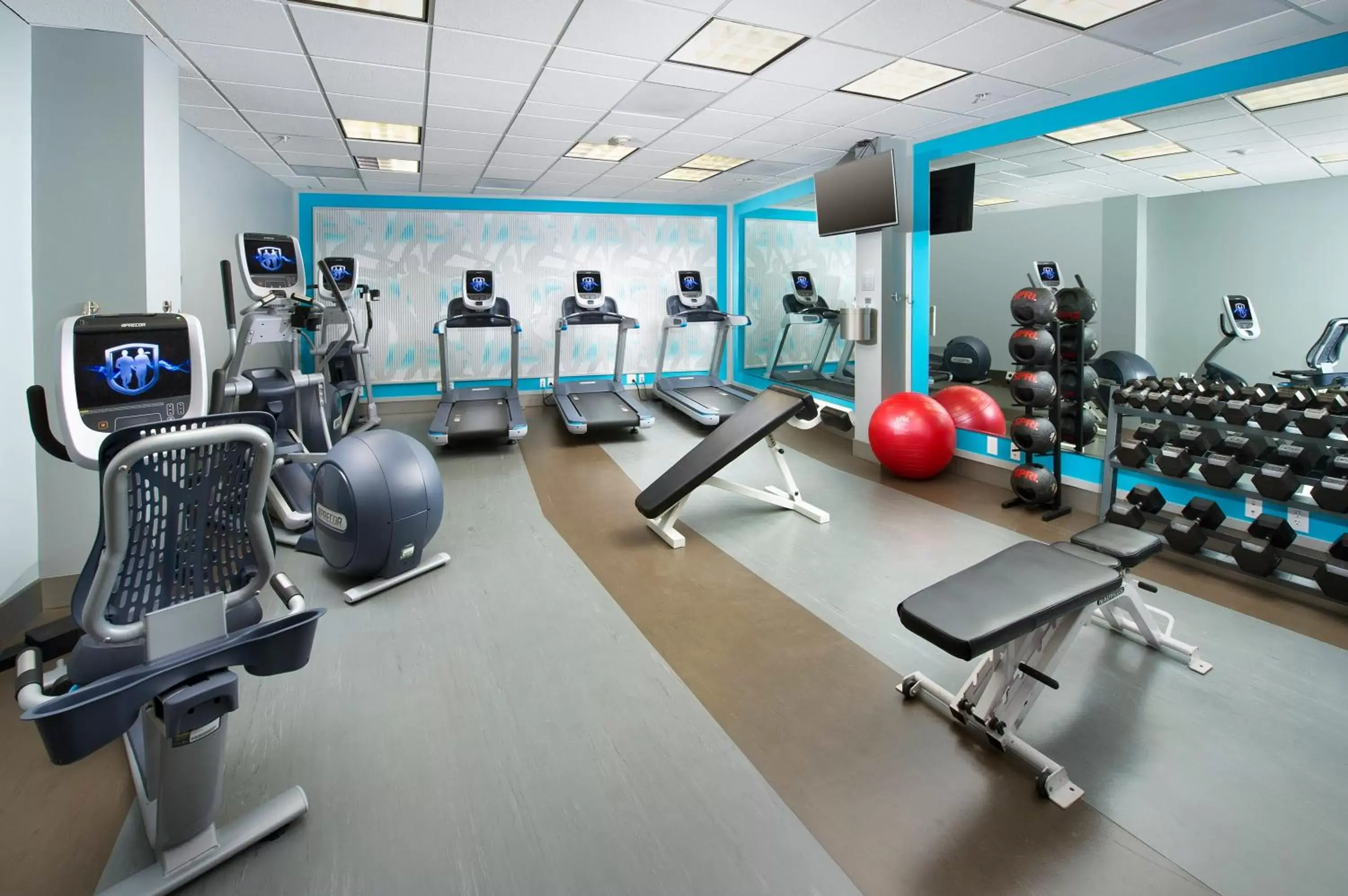 Spa and wellness centre/facilities, Fitness Center/Facilities in Crowne Plaza Hotel Portland-Downtown Convention Center, an IHG Hotel