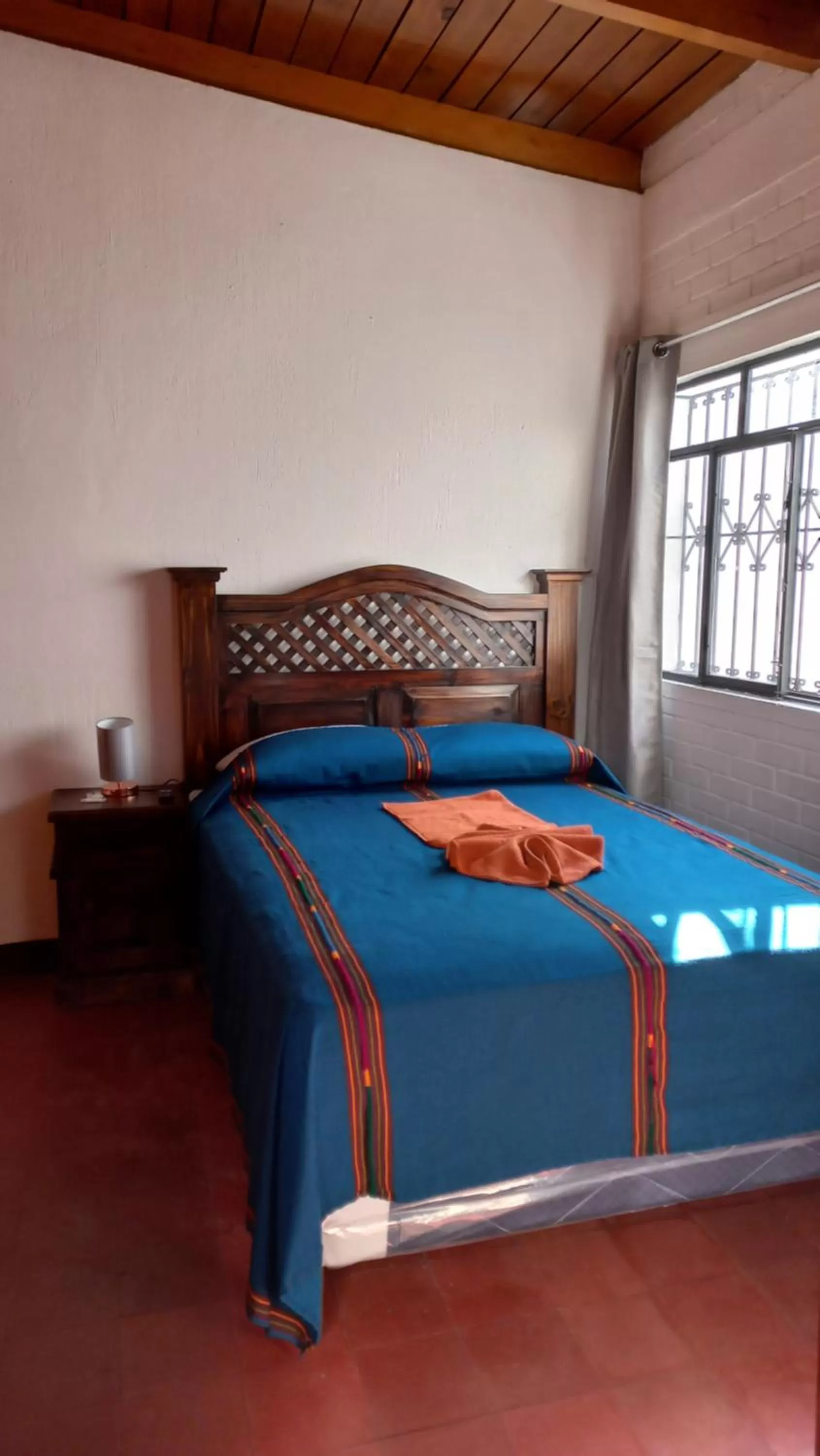 Photo of the whole room, Bed in Hospedaje el Viajero Antigua ll