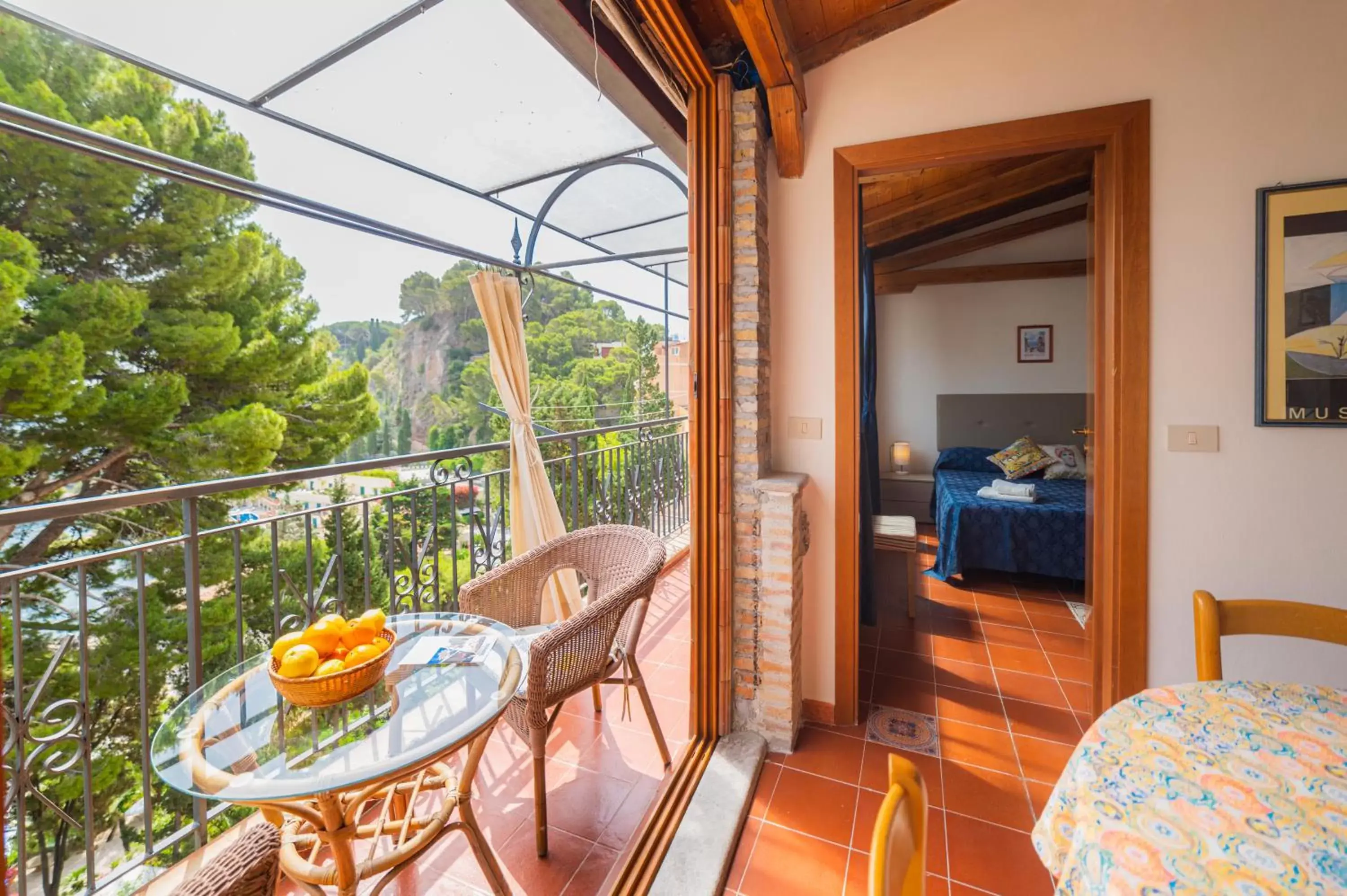 Balcony/Terrace in ToviMar Apartments