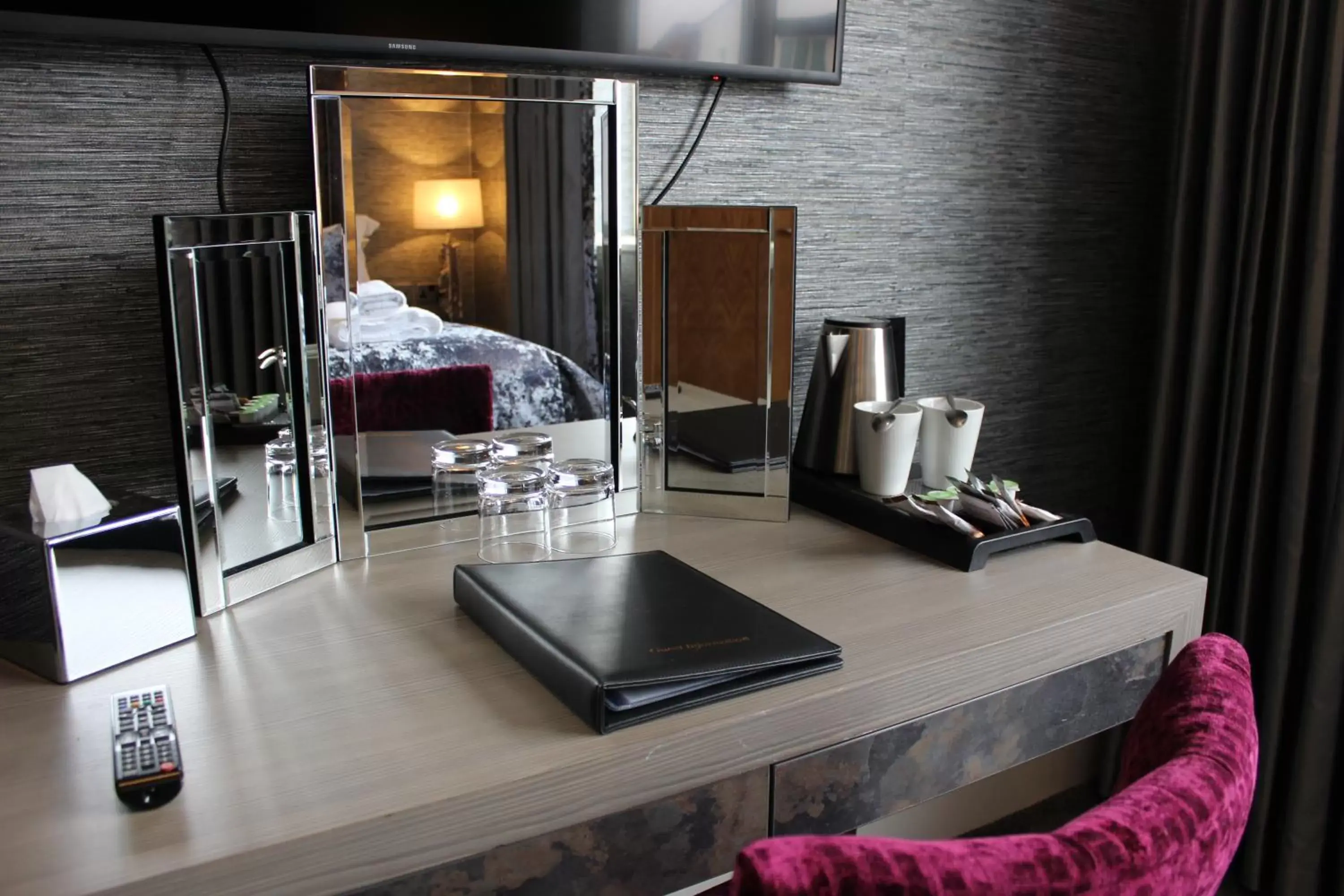 Coffee/tea facilities, Kitchen/Kitchenette in The Lord Street Hotel; BW Signature Collection